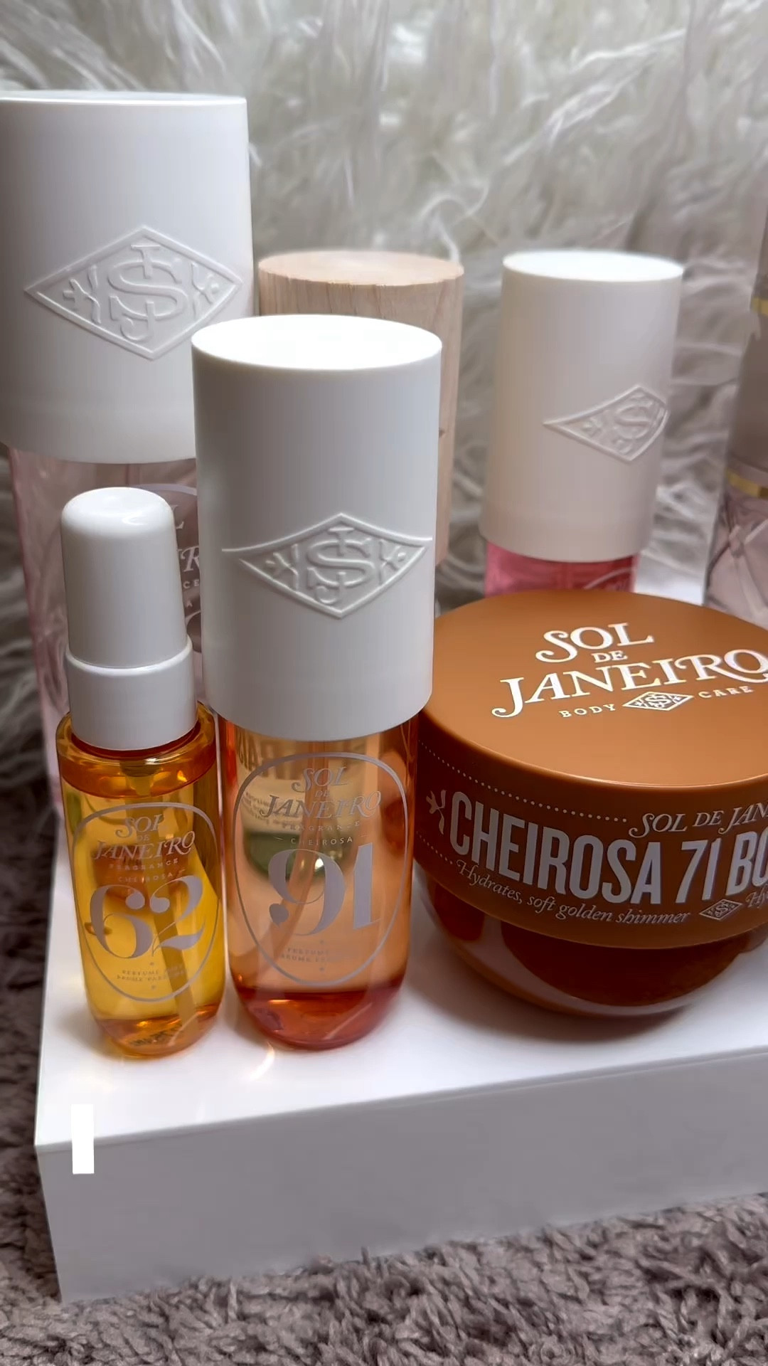 Some of my summer scents that i will be wearing 😩during the night. I just love the gourmand scents i will do another scent haul with Fruity/Floral Scents ..All items are located in b!0 #soldejaniero #summerscent #fyp #phlurfragrance #heavycream 

#LTKselfcare #LTKdayinmylife #LTKBeauty