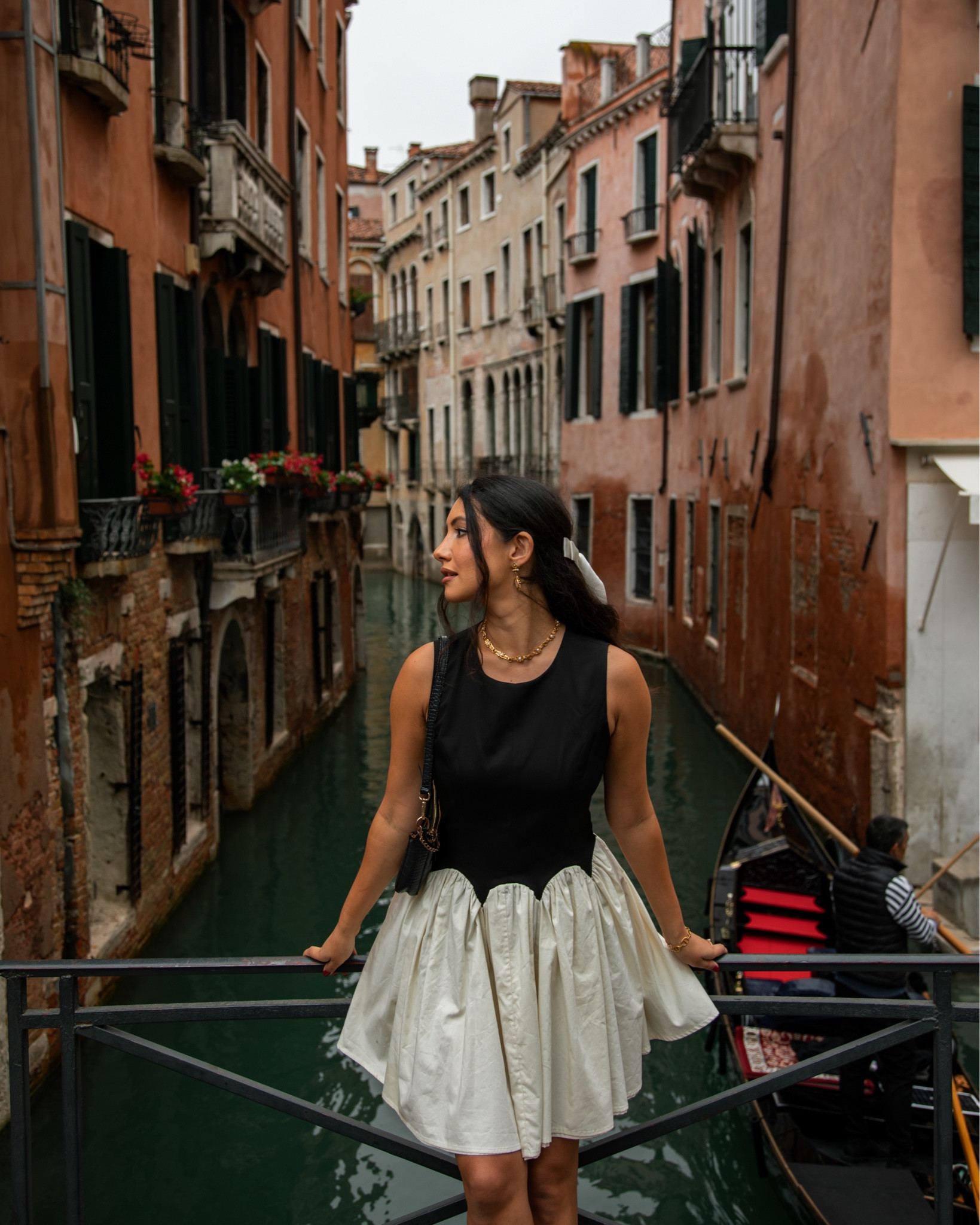 The cutest black and white mini, fits true to size and comes in a full length, as well as other colourways! 