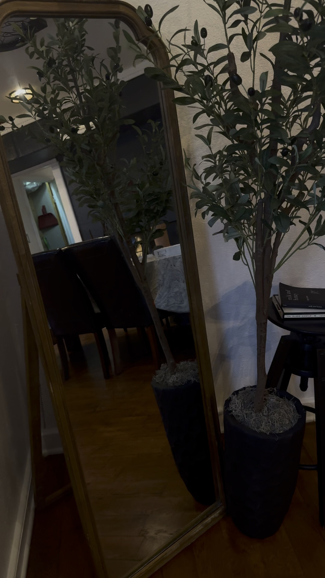 Make your space look bigger and taller by using mirrors and tall pieces like this faux olive tree. Be mindful of floor space when choosing your vase- I went with a long vase for added height and to keep things tight (hello- family of 6 plus 3 dogs!)




#LTKSummerSales #LTKFindsUnder100 #LTKHome