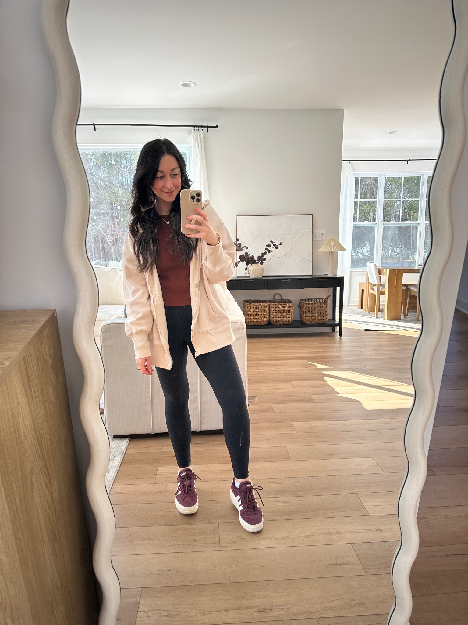Mom fit Monday ✨

#LTKStyleTip #LTKFindsUnder100 #LTKFindsUnder50