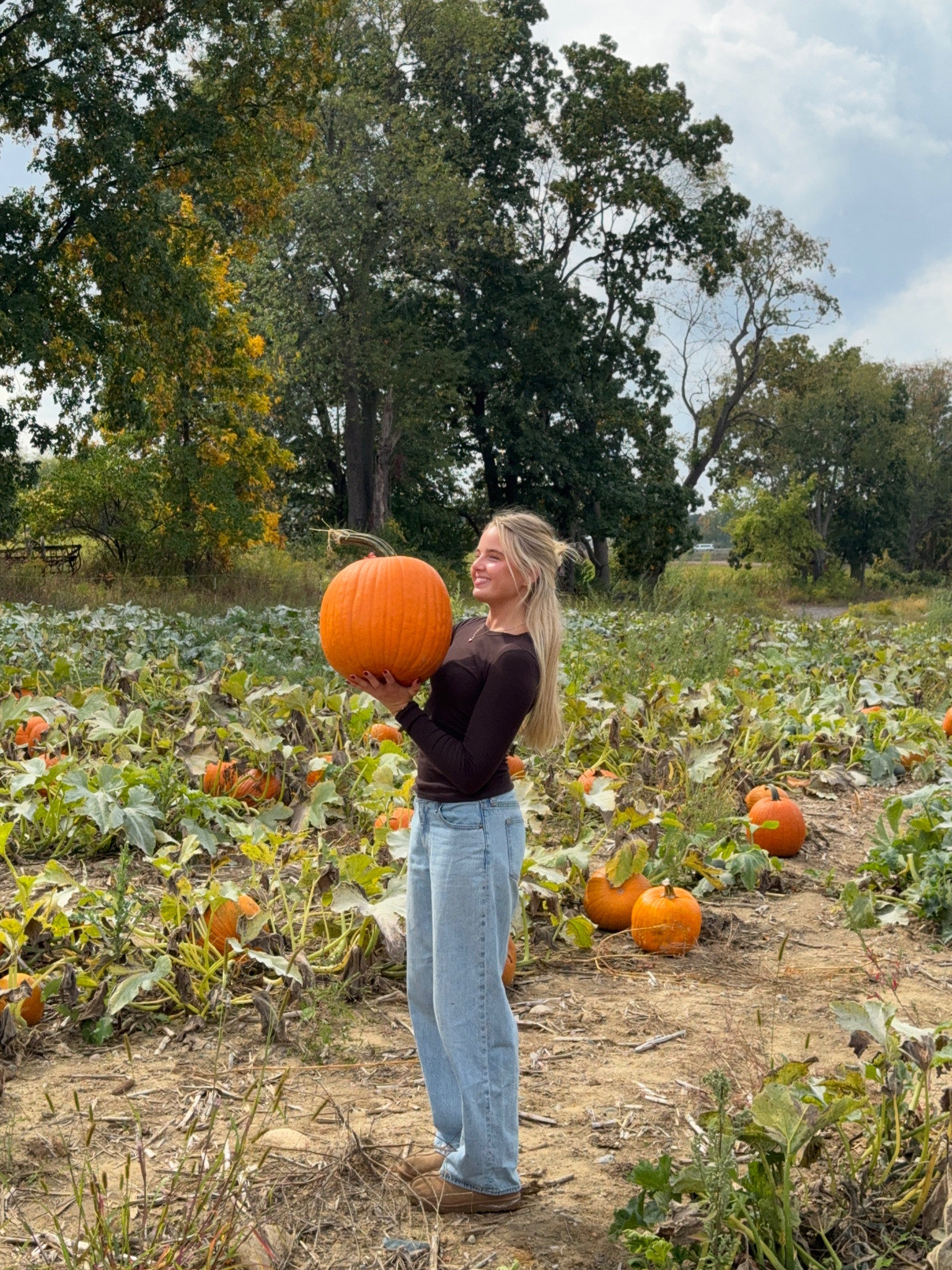 fall ootd 💫🧸🍁

#LTKSeasonal #LTKFindsUnder100 #LTKFallSale