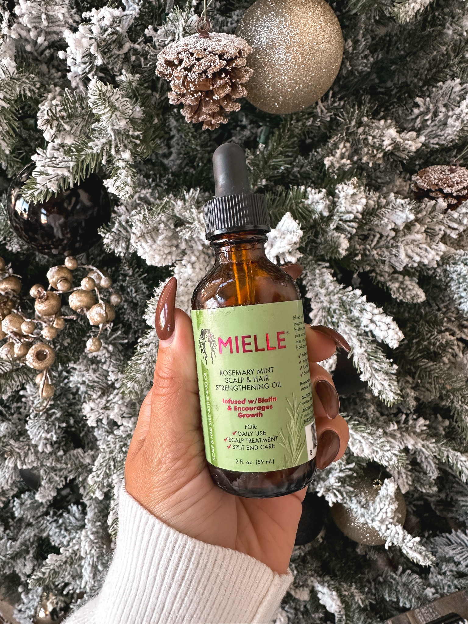 Healthy scalp | mielle rosemary | rosemary oil | scalp oil | dry scalp treatment 

#LTKBeauty #LTKSaleAlert
