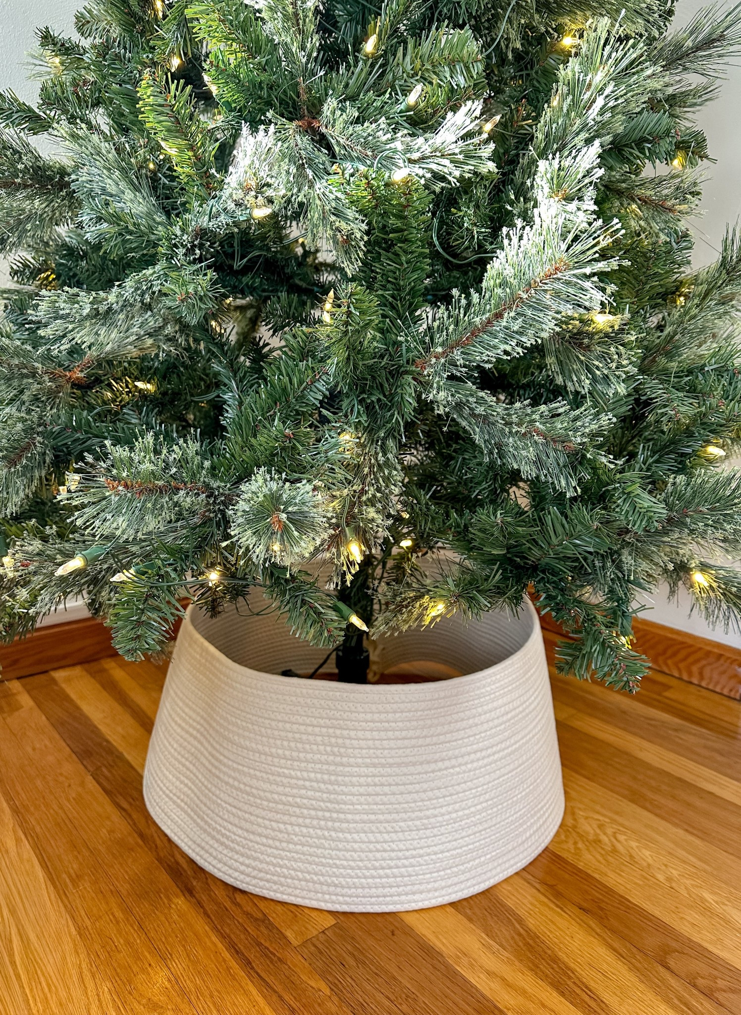 one more new addition this year, was a tree collar! absolutely love this one from Target + it’s on sale! 

#LTKSaleAlert #LTKCyberWeek #LTKHoliday