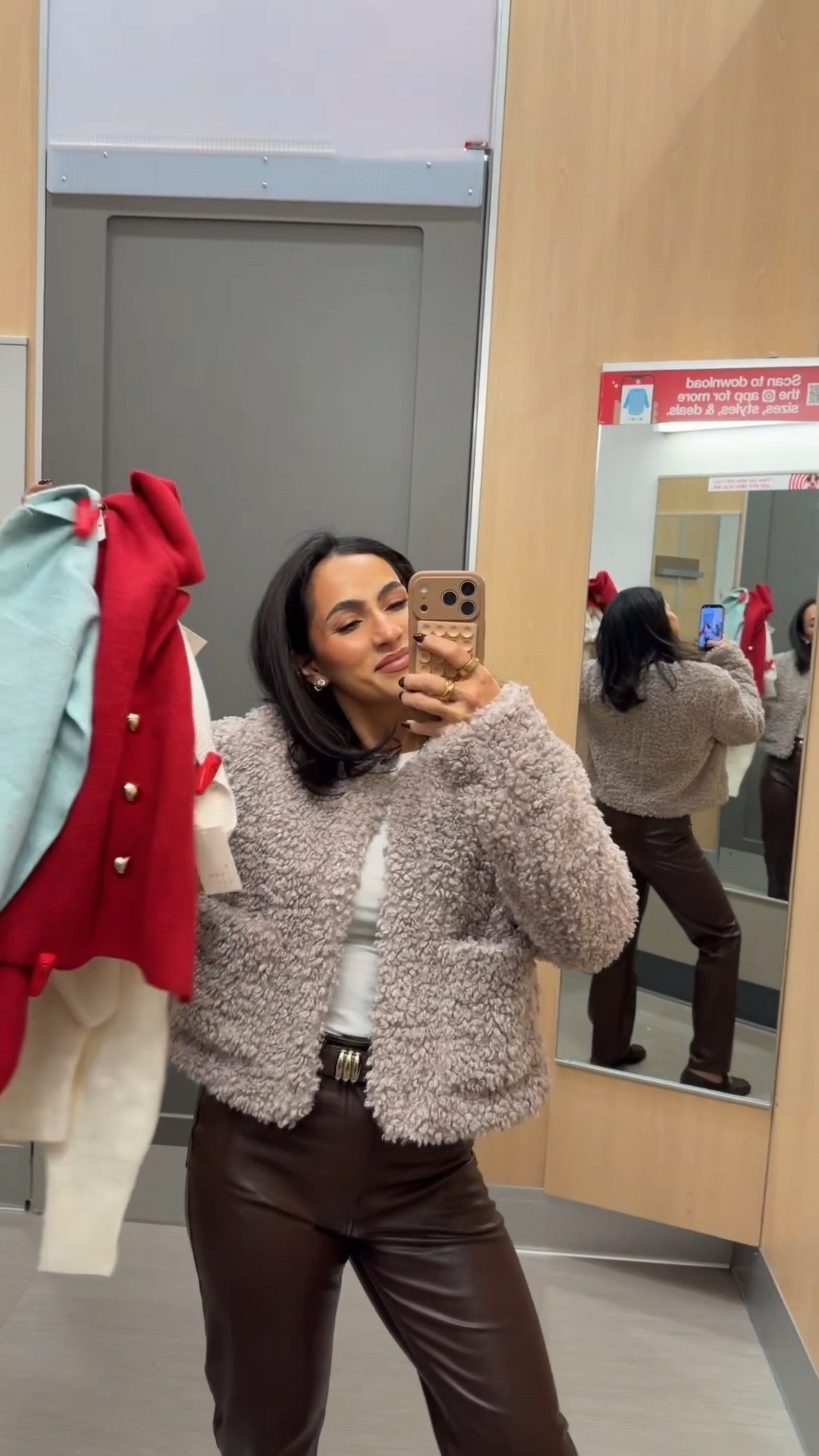 Last minute casual holiday tops @target #targetstyle 

Holiday style, target finds, sweaters 

#LTKHoliday #LTKFindsUnder50 #LTKPetite