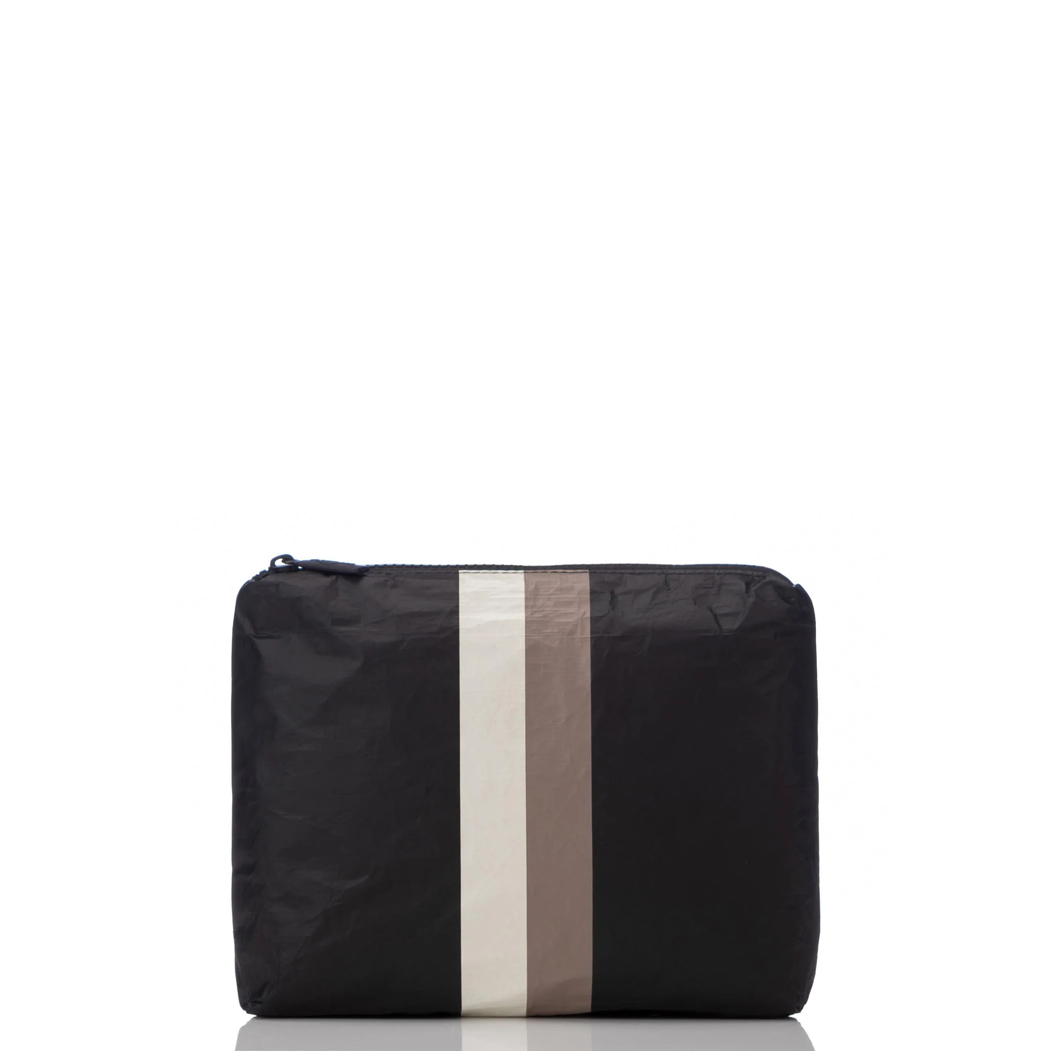 Le Voyageur Small Pouch in Caffe on Black | ALOHA Collection | ALOHA Collection | ALOHA Collection