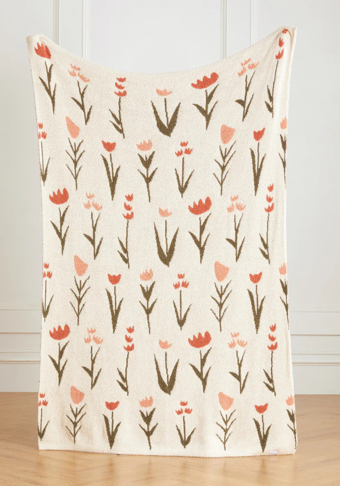 Tulip Buttery Blanket | The Styled Collection