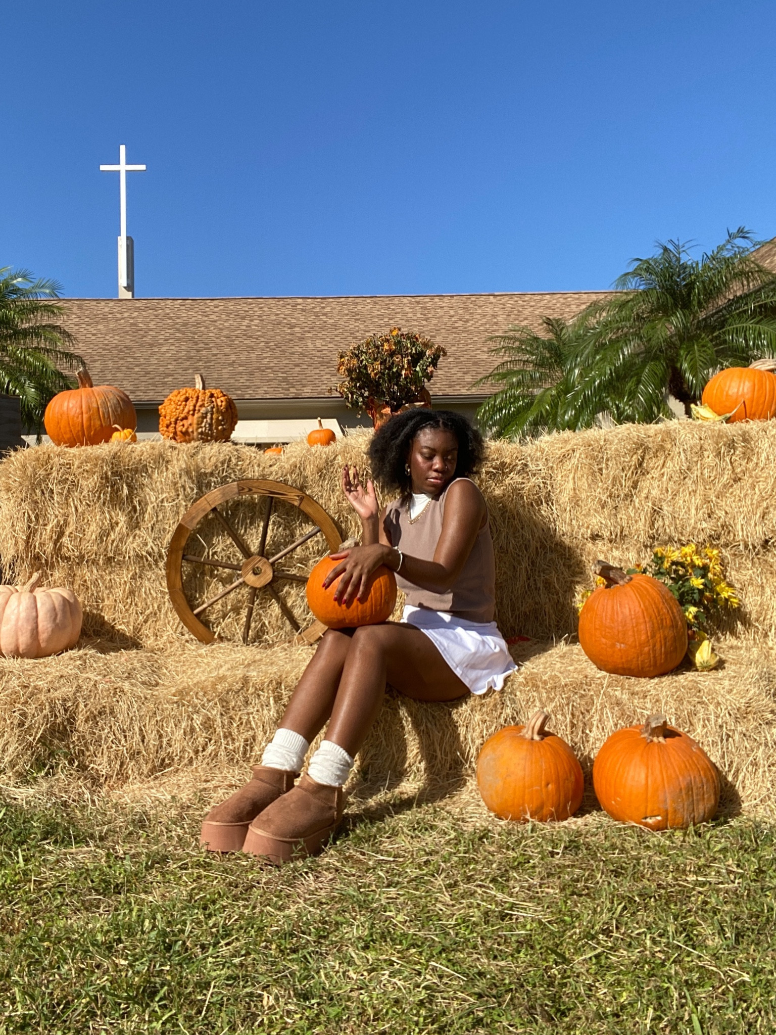 Fall outfit inspiration 
Under shirt/body suit Pumiey 
Vest Thrifted
Skirt Marshals(will find similar)
Boots boohoo

#LTKfindsunder100 #LTKSeasonal #LTKstyletip
