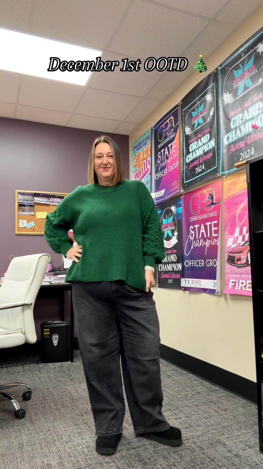 December 1st energy: black jeans, green sweater…Christmas spirit activated 🎄

#LTKootd #LTKCyberWeek #LTKHoliday