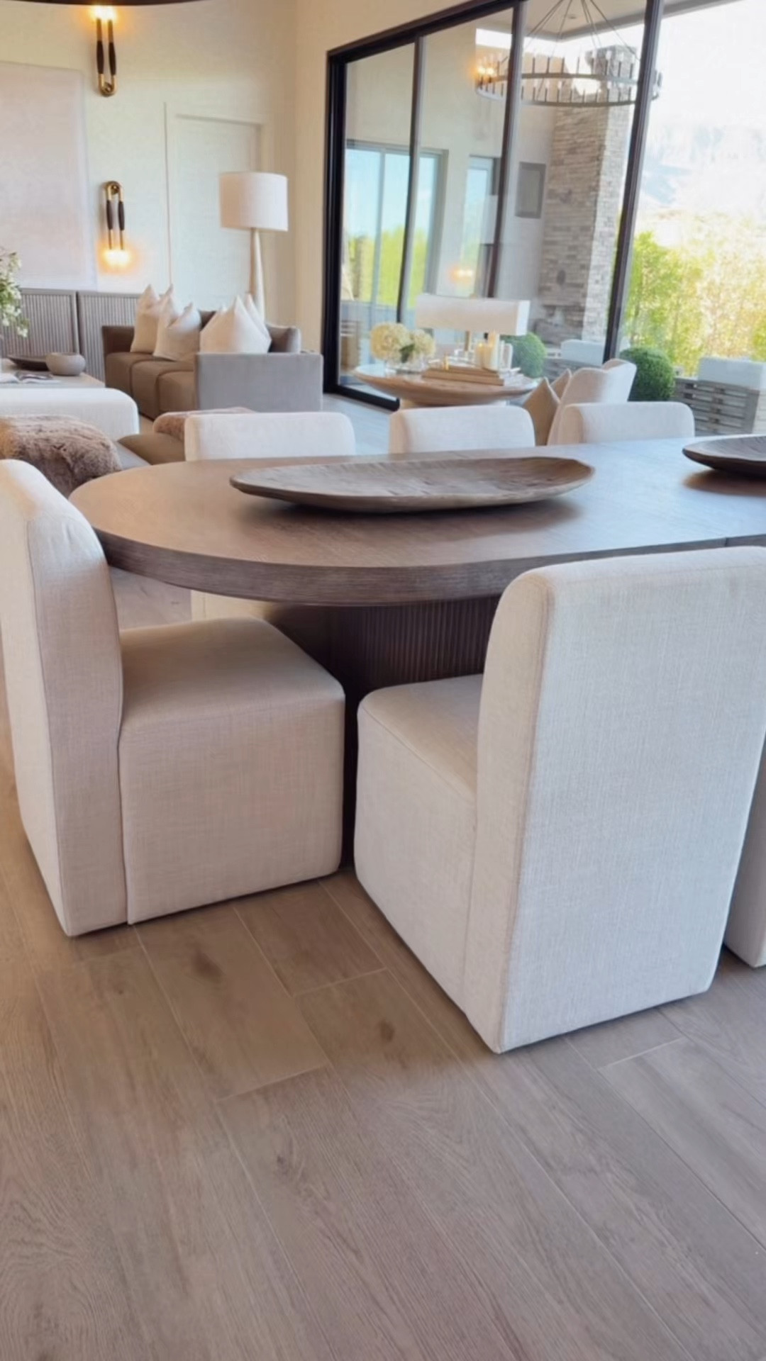 These dining chairs with casters are the perfect designer inspired find in my home 😍 I love the linen and the way they tuck into my dining table ✨

Dining chairs with casters 
Dining chairs 
Modern decor 
Designer inspired finds 
Interior design 

Summerthompsonstyles 

#LTKSaleAlert #LTKHome #LTKMothersDay