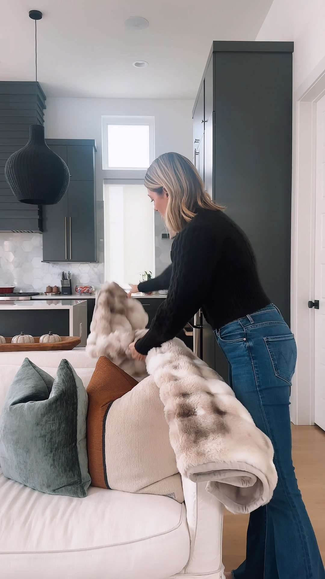 Cozy season just got better with my new Amazon find—a perfect $65 throw for chilly nights and holiday vibes! Loving how it adds that touch of warmth and style to my space. 

#LTKVideo #LTKFindsUnder100 #LTKHome