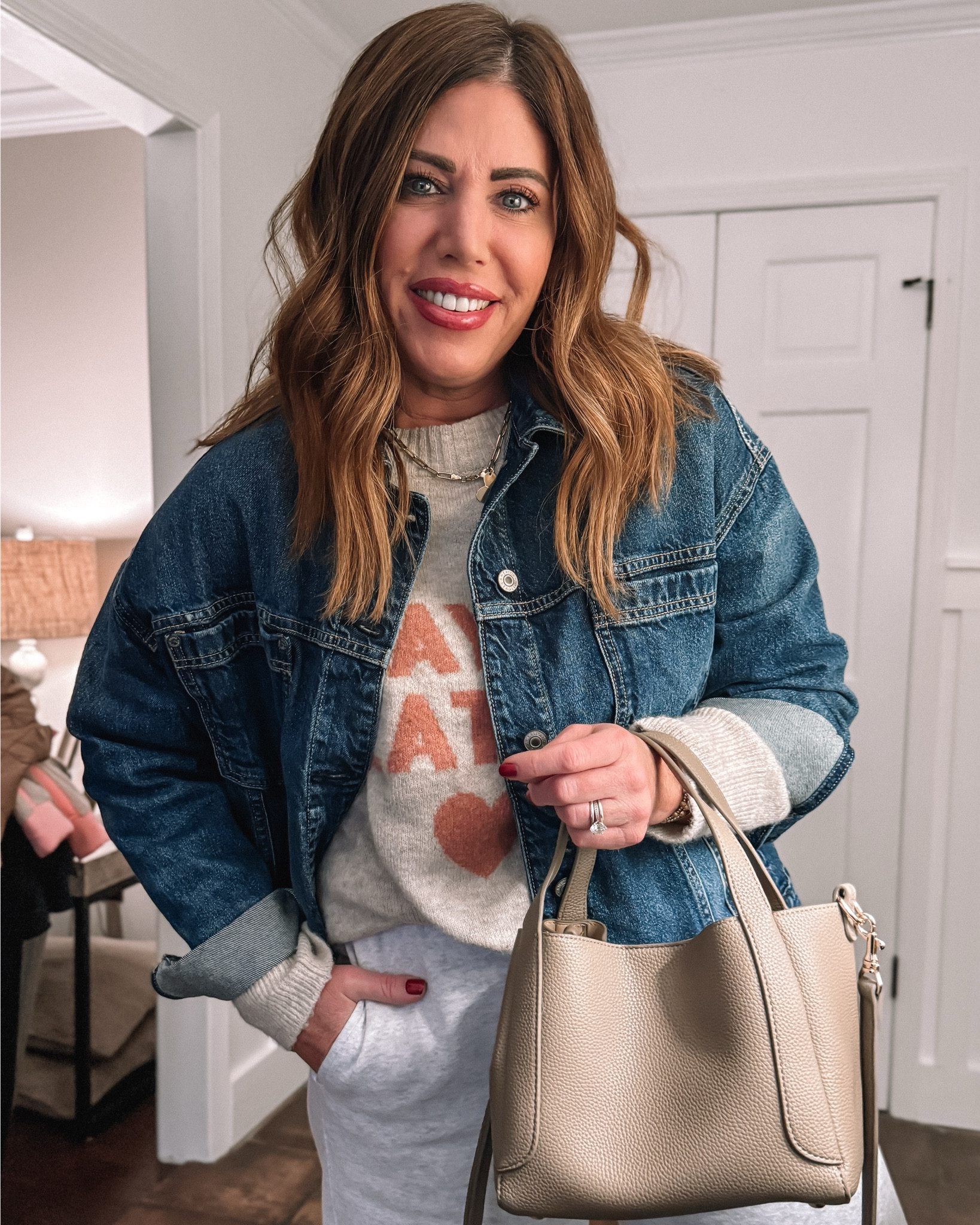 Super cozy & cute winter outfit 

Super cute oversized sweater is on sale 50% off! It is lightweight and super soft and stretchy. You can style it with leggings, jeans, sweatpants, and more! Here are a few ways I’ve styled it to wear as we head into spring

Oversized sweater/size medium
High-rise wide leg sweatpants/size small long
Look for less swing denim jacket/ size medium



@American Eagle Outfitters 

#LTKSaleAlert #LTKOver40 #LTKootd