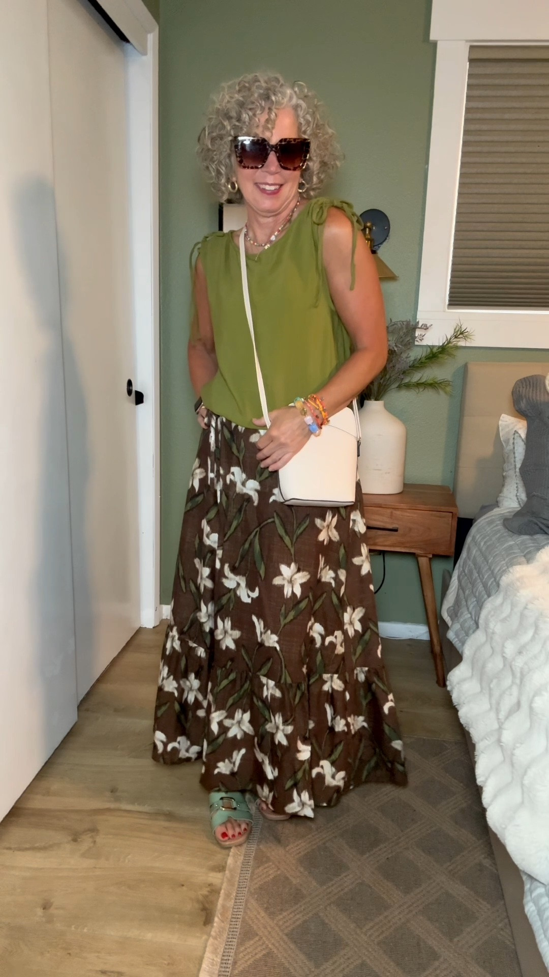The skirt is only in store right now, I will link it if in comes online. 
Top size small