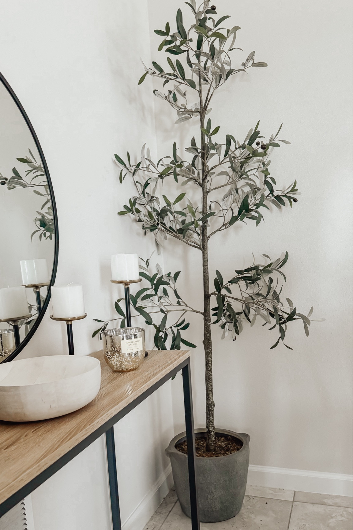 Faux Olive tree on sale! 
#homedecor #home #walmartfinds #walmart #walmarthomedecor 
#salealert #walmartsale 

#LTKSaleAlert #LTKHome #LTKFallSale