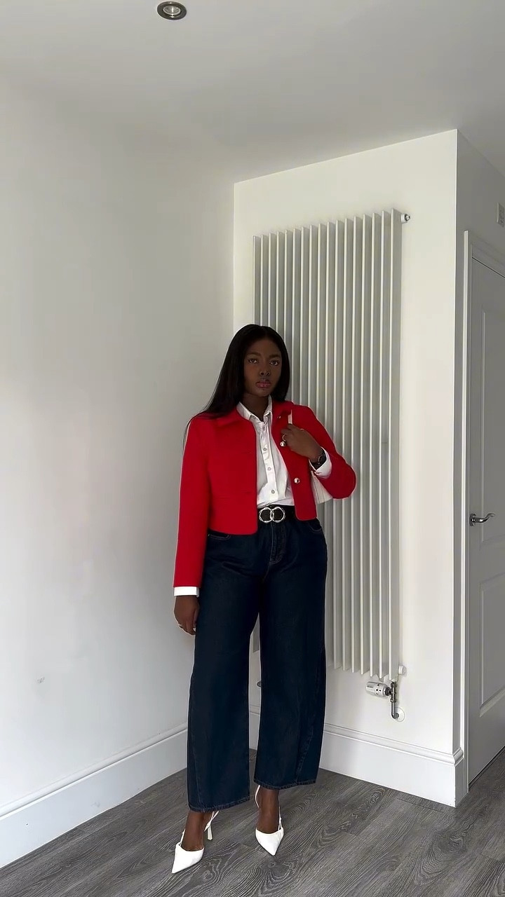 O- ORANGE- Day 5 I styled an orange blazer with barrel jeans and a white shirt, something bold, something crisp, and something modern.

Have you guessed any letter correctly?
What letter will “R” be?.

Items linked 🔗 in my ltk on bio

@hushofficial 

autumnstylingseries . stylingseries . autumnstyles 
#inhush #hushcreator