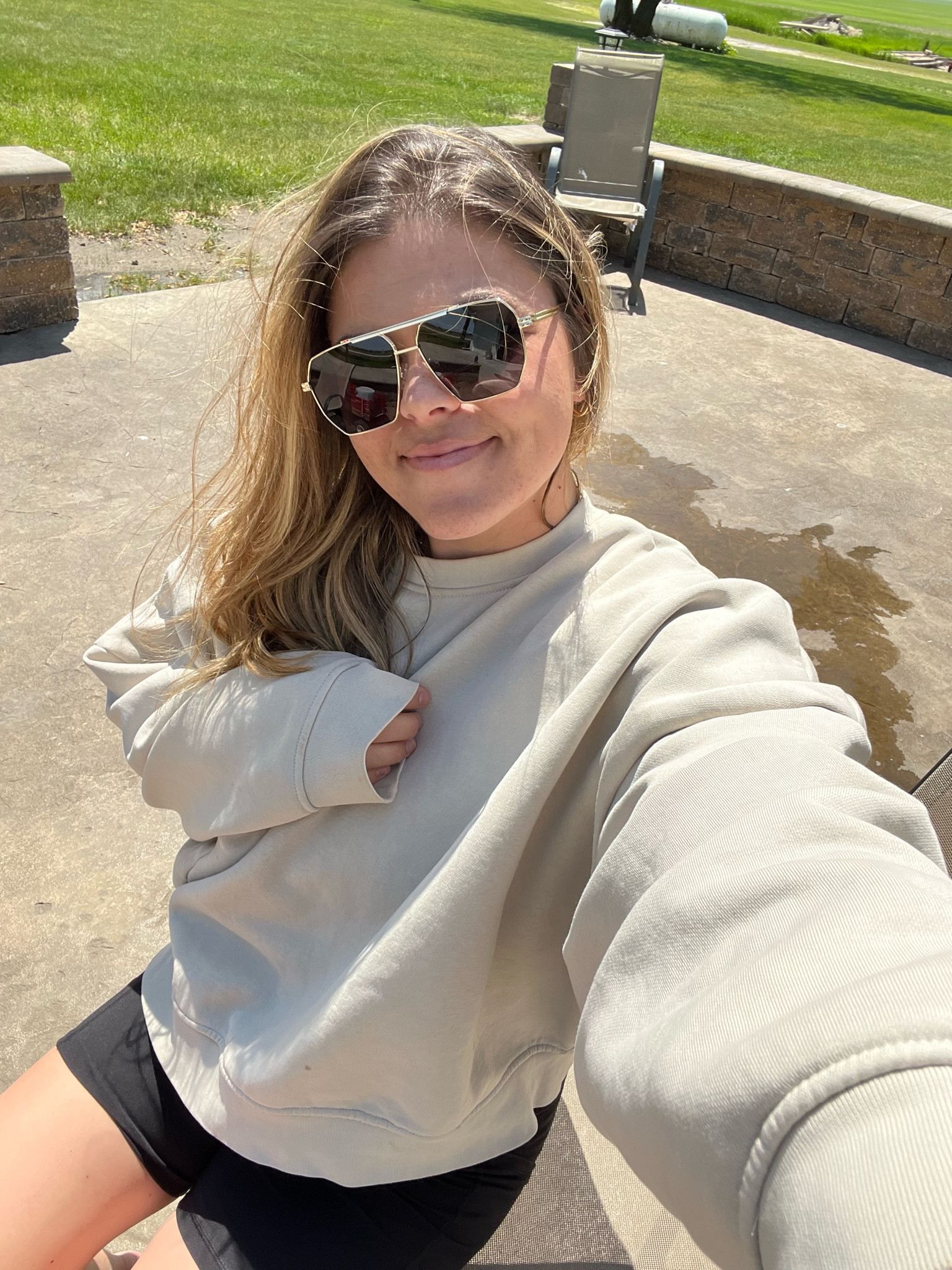 I can’t stop wearing this crewneck! It’s my new favorite. It’s cropped and a little bit boxy but I love the neutral sand color - I’m in a large.

Stay at home mom outfit, casual outfit, neutral outfit, comfy sweatshirt, aviator glasses 

#LTKsalealert #LTKcurves #LTKstyletip