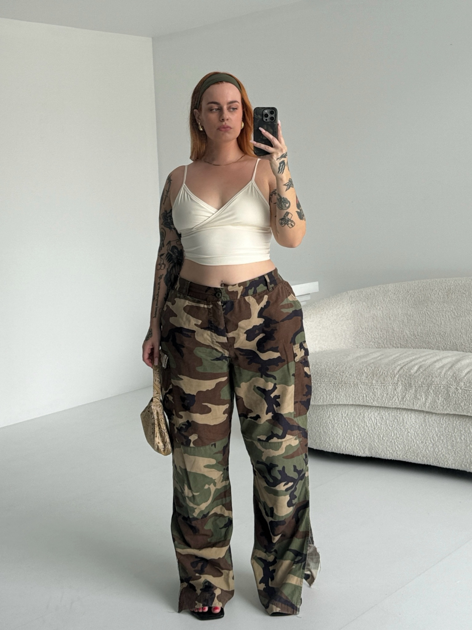 Camo cargo pants are a wardrobe staple tbh 

#LTKaustralia #LTKmidsize #LTKplussize