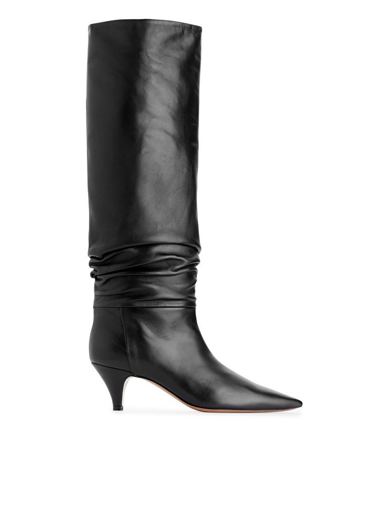 Slouchy Leather Boots | ARKET (US&UK)