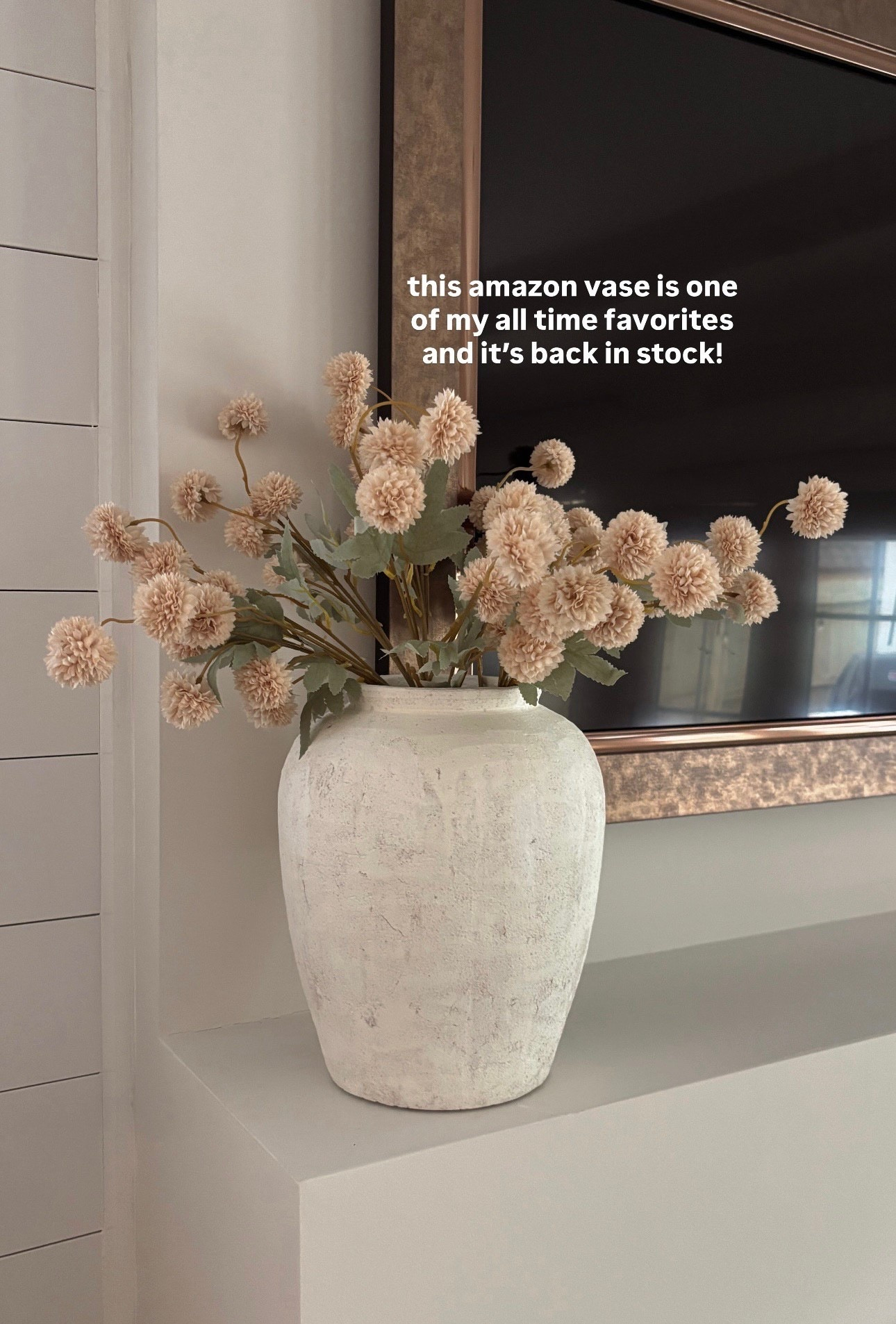 This vase is one of my all time favorites!!🤍



Interior design, home decor, decorating, neutral, minimalism, back in stock, sidneymarieduke 

#LTKSaleAlert #LTKSpringSale