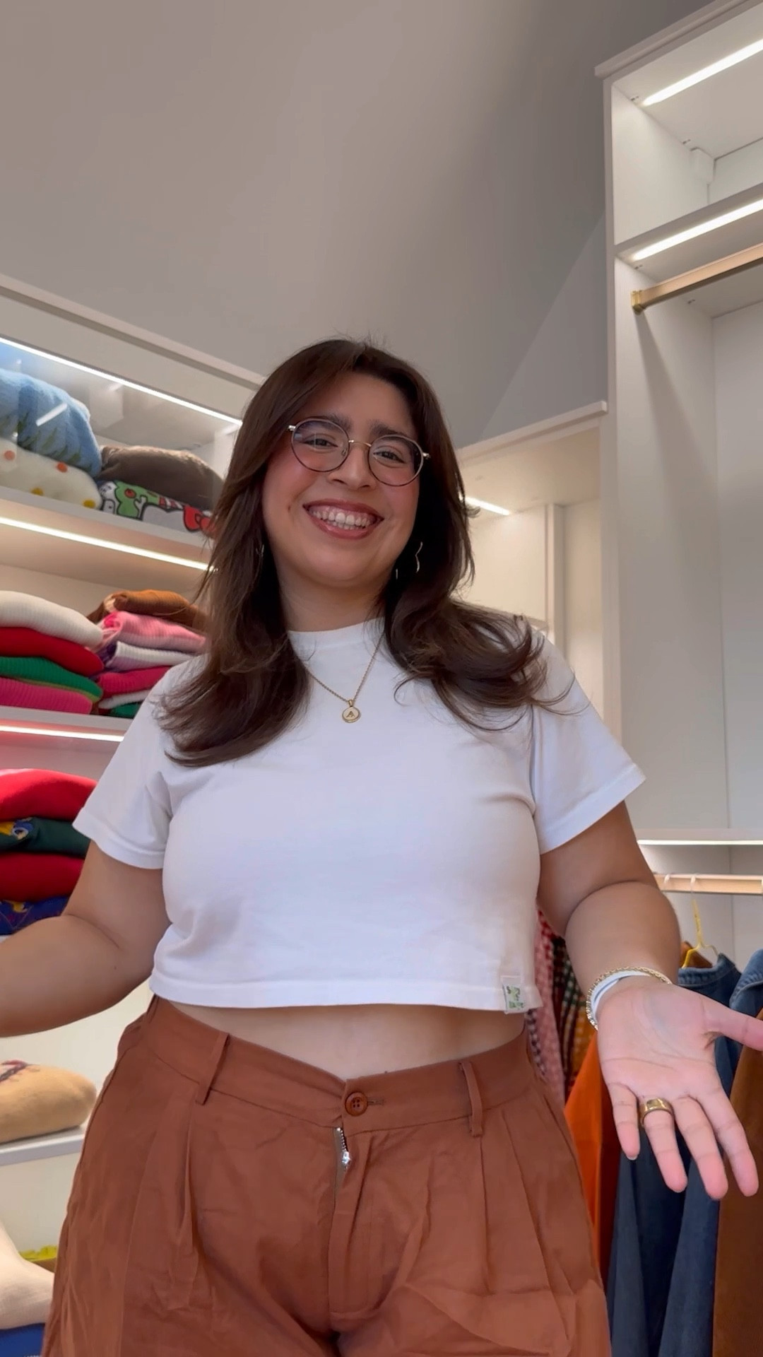 Super cute fall outfit Pinterest fit for curvy girls! 
Wearing the XL in the linen shorts and crop tee, wearing the size 2 in the sweatshirt and L in the skort!

#LTKmidsize #LTKplussize #LTKSeasonal