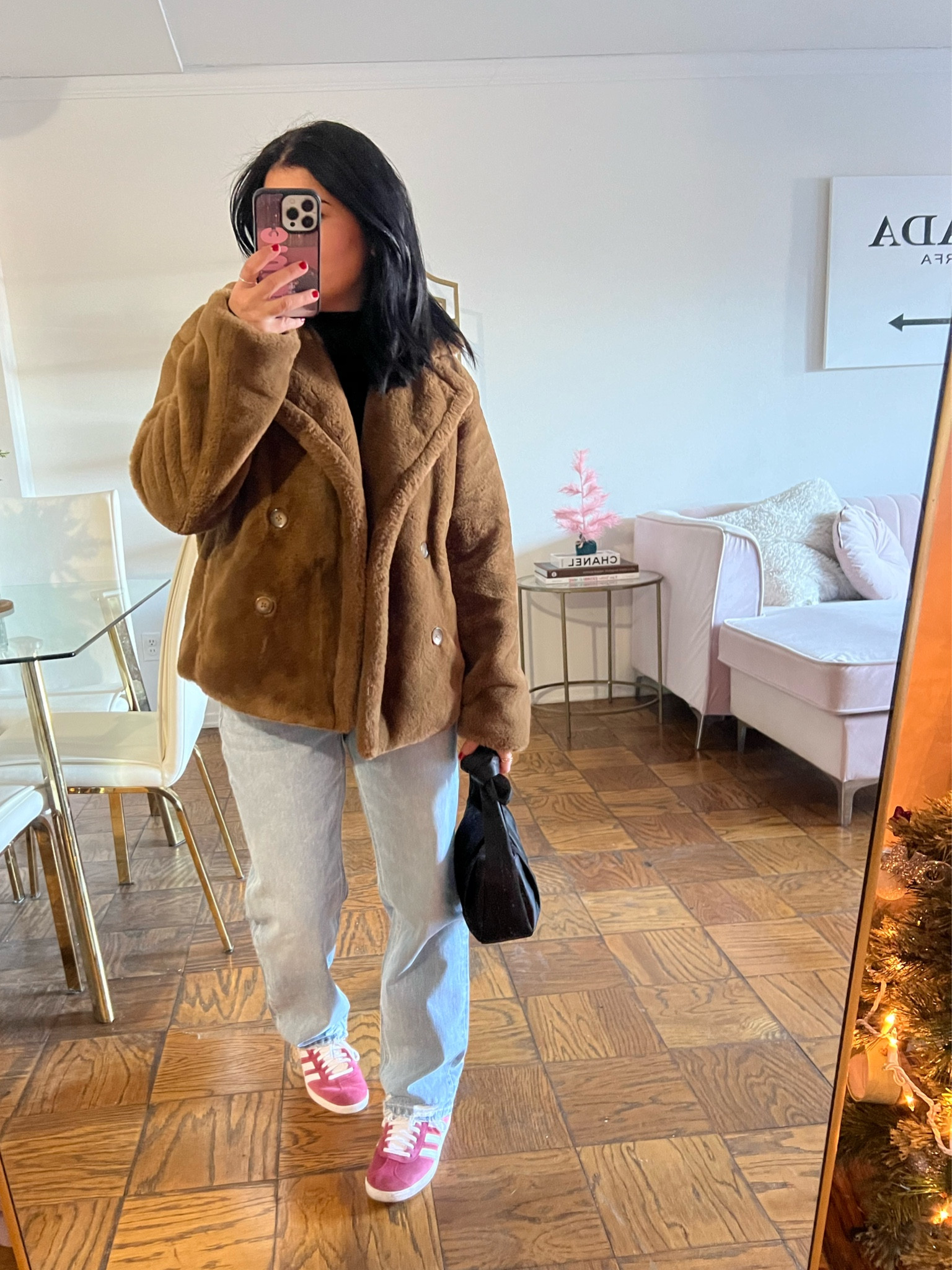 Love faux fur jackets on really cold days, mine is older but I linked some new ones that I ❤️

#LTKSeasonal #LTKstyletip #LTKHoliday