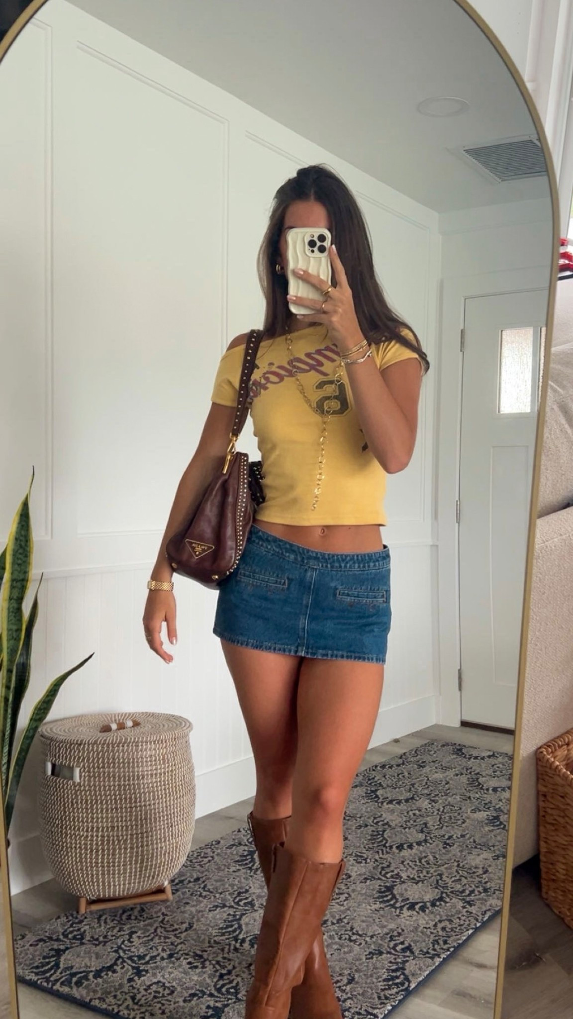 mini skirt outfit!

#LTKSaleAlert #LTKdayinmylife #LTKootd