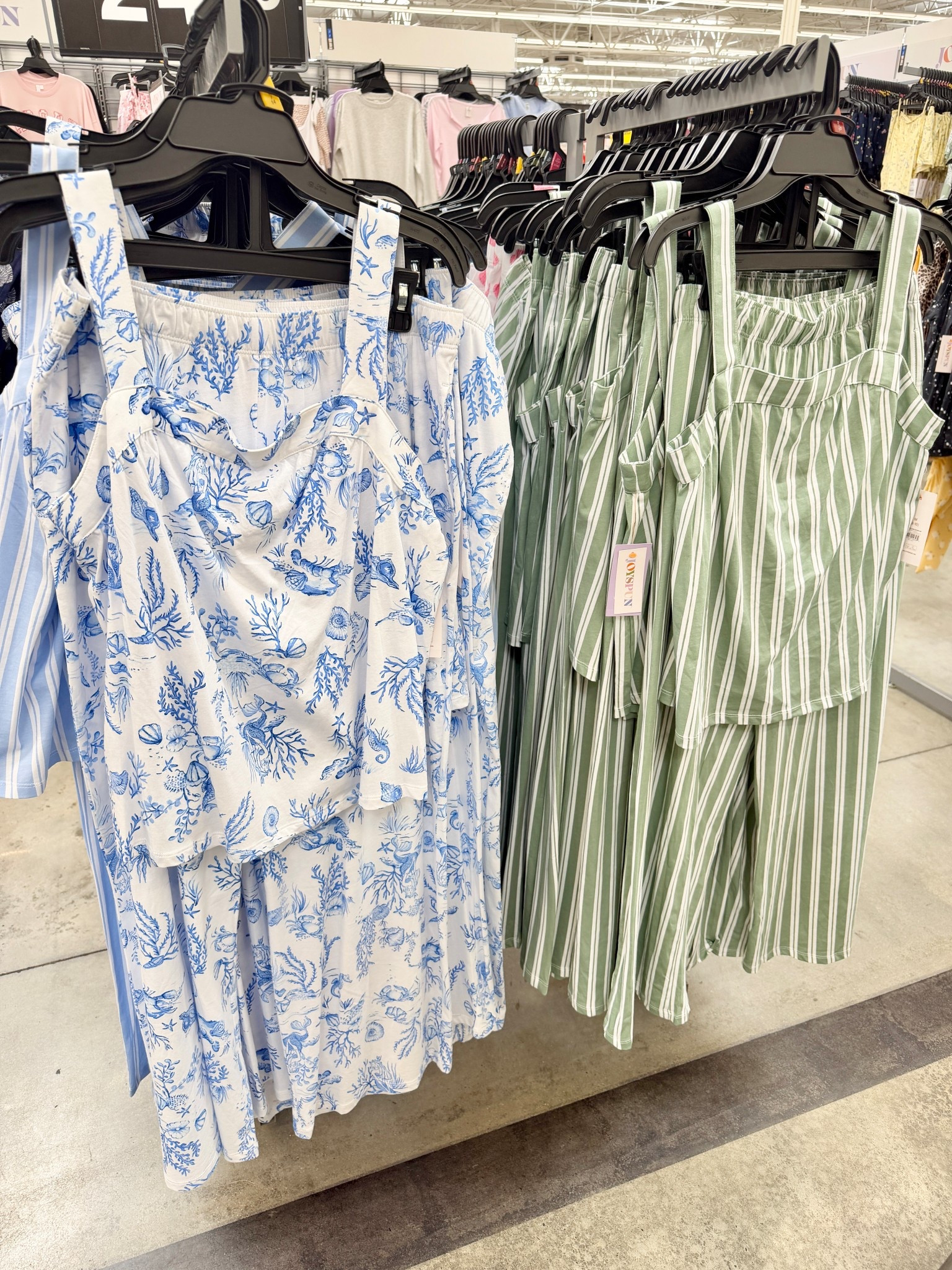 These affordable budget friendly pajamas look just like the high end pajamas everyone loves!🤩💗 perfect for gifting too! 

#LTKmorningroutine #LTKHome #LTKmomlife