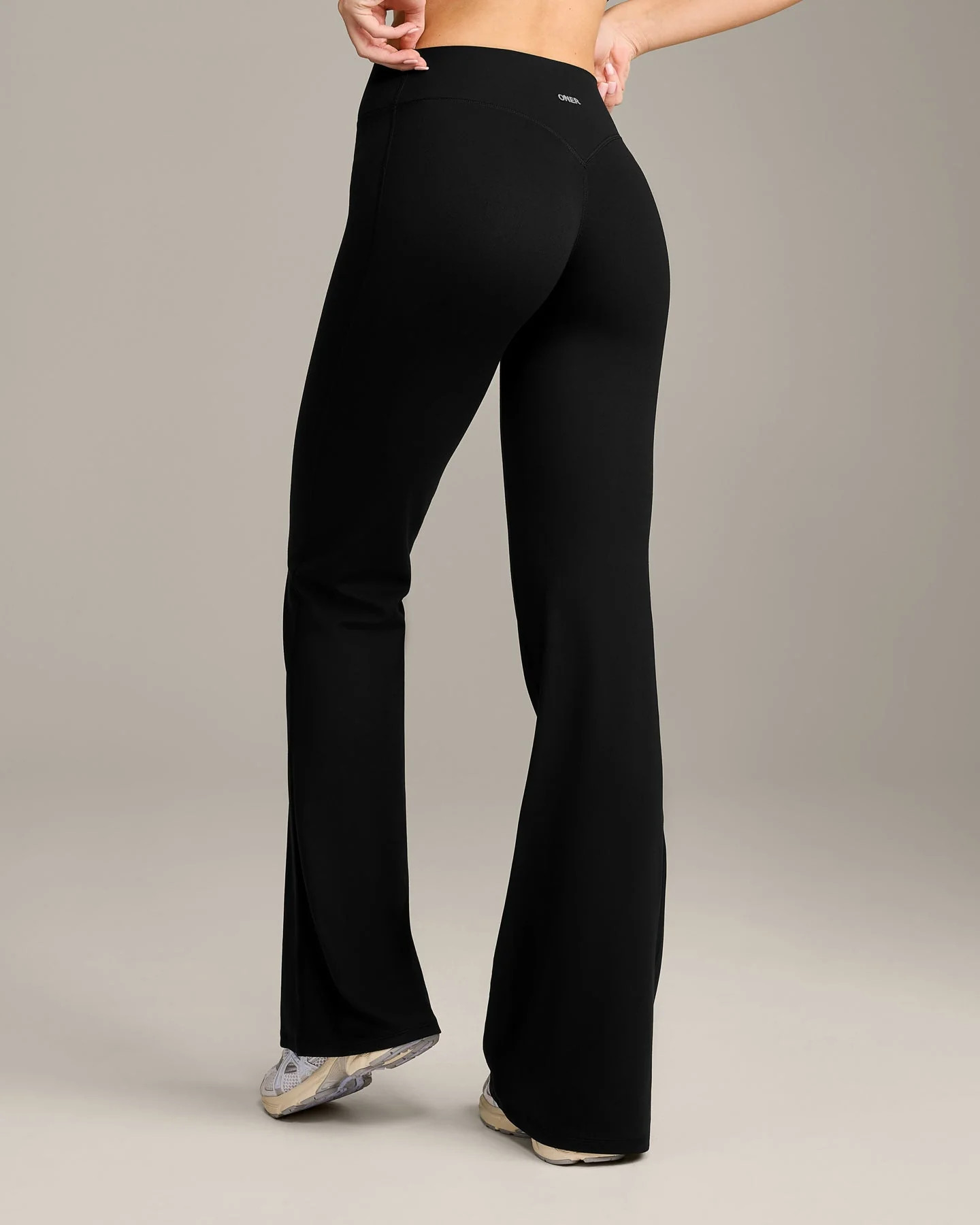 SoftMotion\u2122 Flared Pants with Gray Logo | Black | Oner Active (UK / US)