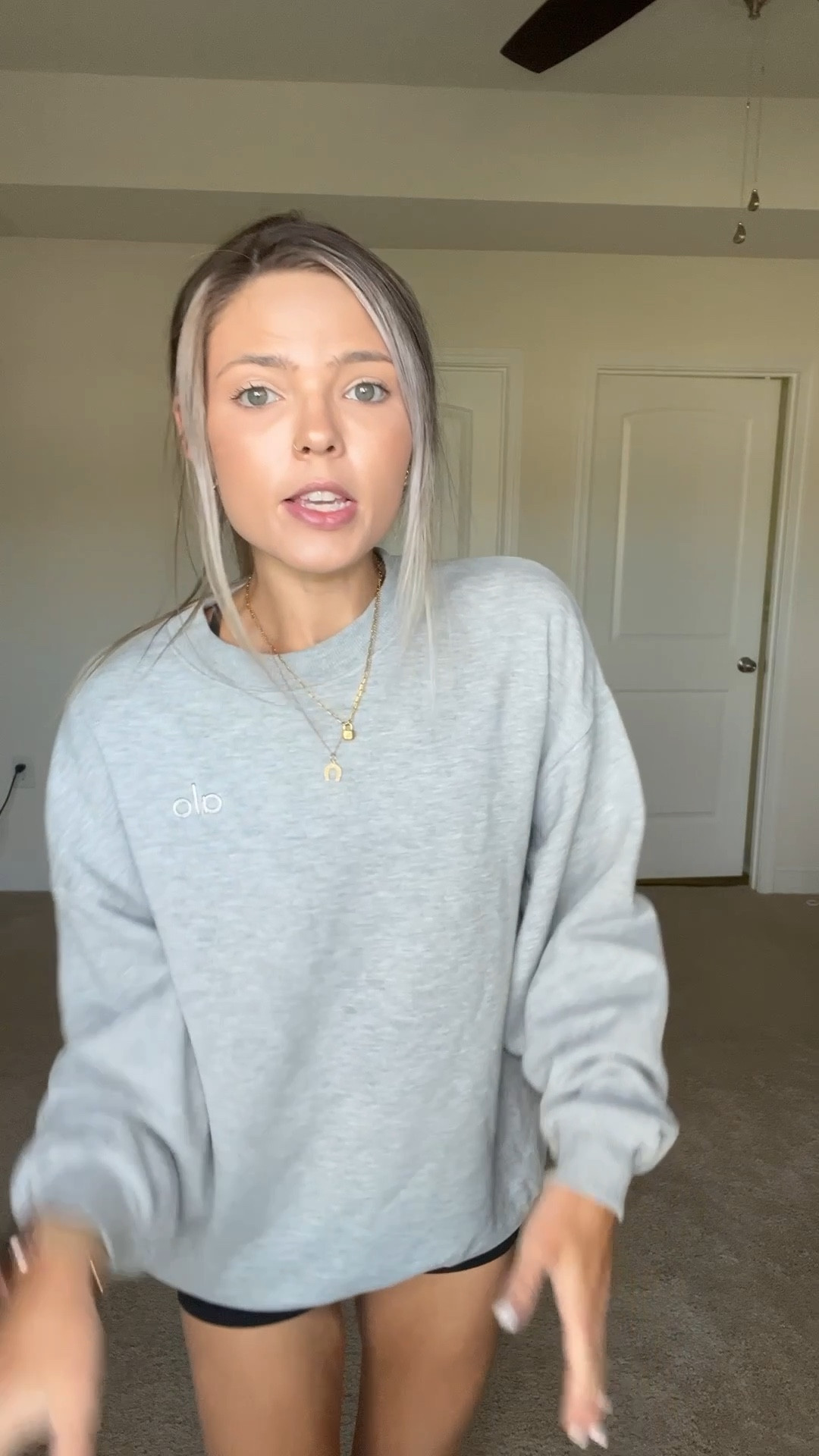 The gray Alo crew neck you’ll literally live in 🍂 Oversized, cozy, and goes with EVERYTHING—Lululemon shorts, leggings, jeans… your fall uniform sorted!

Crewneck: Small
Shorts: Size 2

#LTKSeasonal #LTKActive #LTKStyleTip