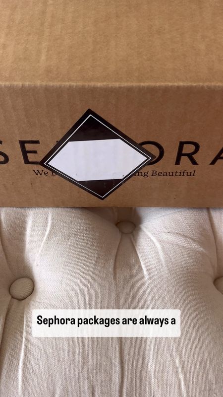 Sephora packages are a thing of beauty. I am a creature of habit and typically use the same beauty products. But even when I restock I get excited. Especially because with the points you get as part of Sephora’s loyalty program, I can get lots, and lots of free samples. It always feels like Christmas with a Sephora package!🥰


#LTKStyleTip #LTKBeauty #LTKGiftGuide