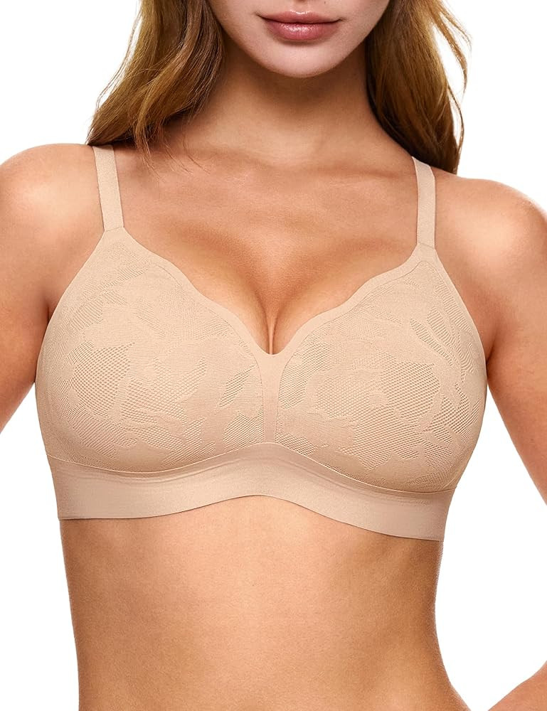 Women's Wireless No Show Lace Bras, Sexy Seamless Comfortable Bralettes No Underwire Scalloped Ts... | Amazon (US)