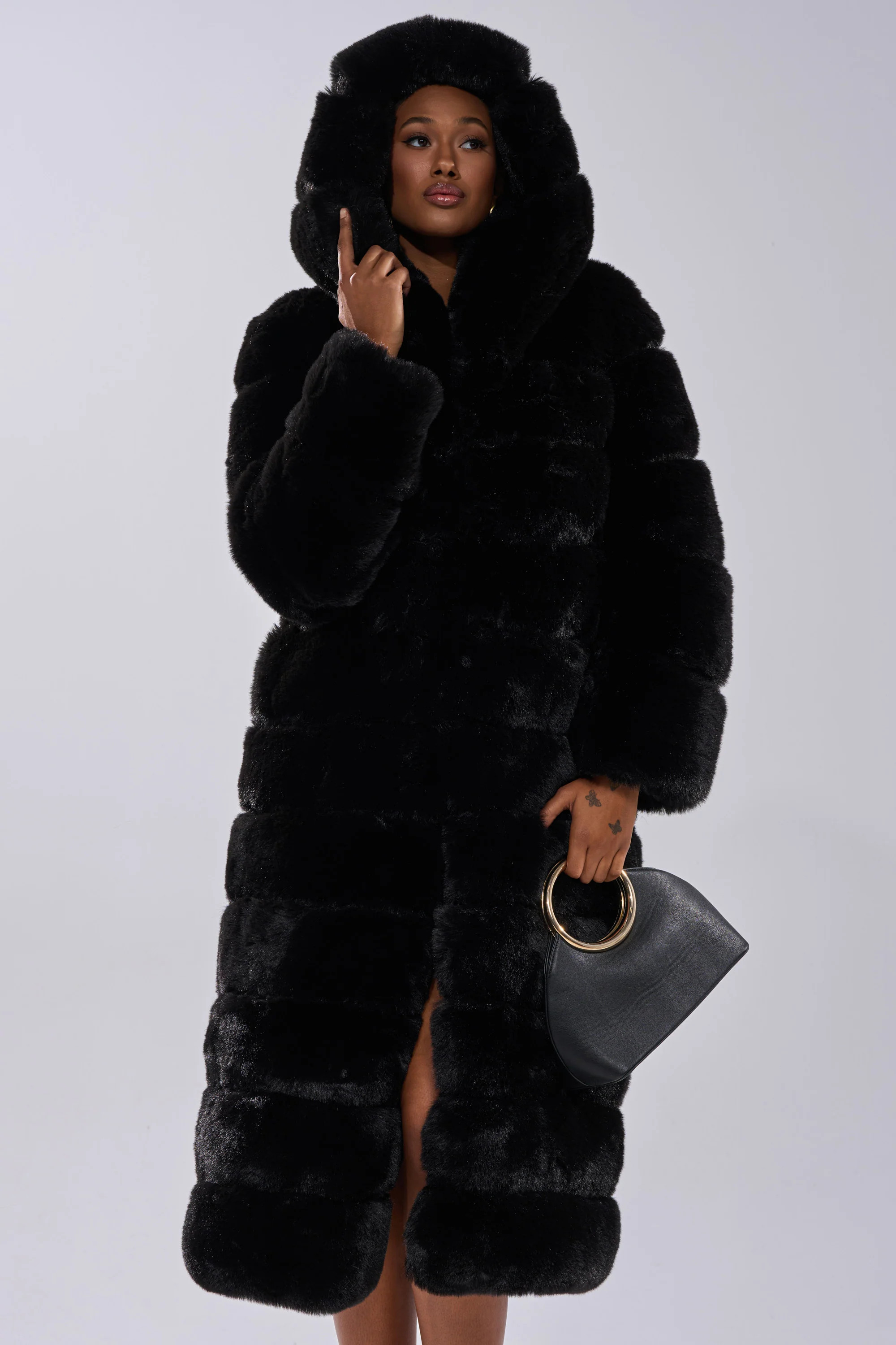 FAUX FUR PANEL HOODED TRENCH IN BLACK | AKIRA