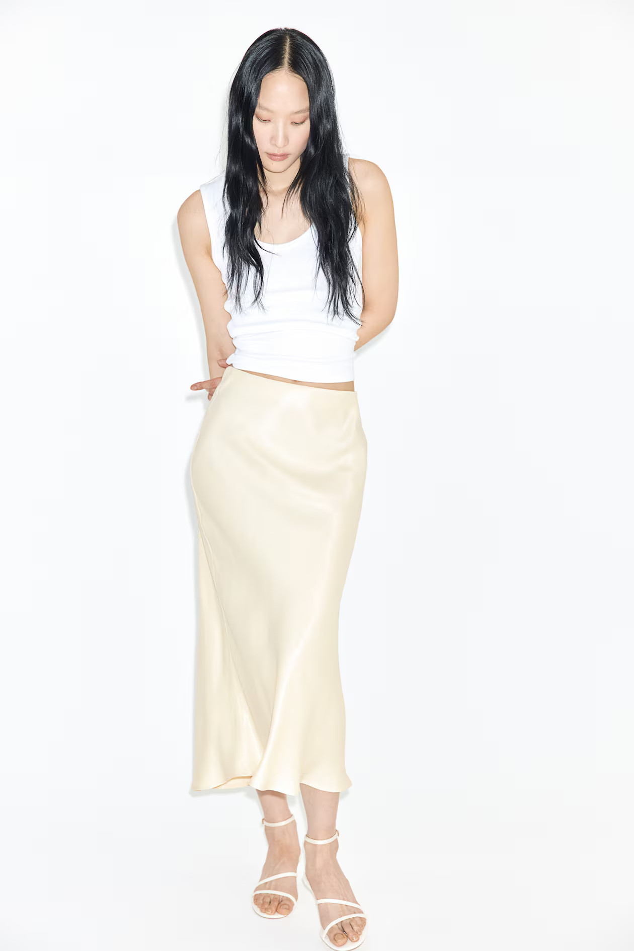 Midi skirt | H&M (UK, MY, IN, SG, PH, TW, HK)