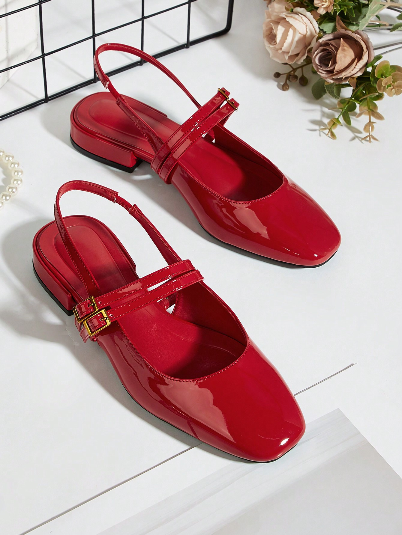 Casual Holiday Style Red Round Toe Buckle Strap Flat Shoes | SHEIN