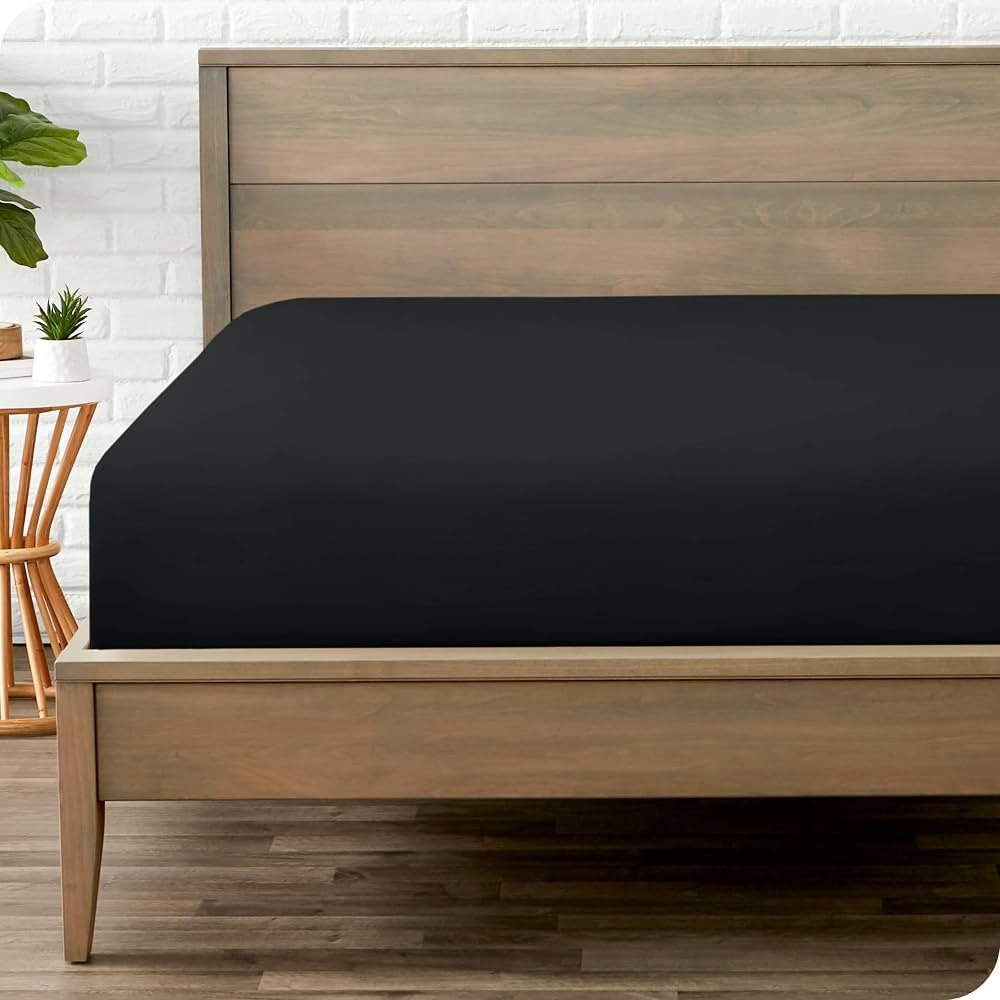 Fitted Bottom Sheet Full Size - Premium 1800 Microfiber - Ultra-Soft Hotel Luxury - Deep Pocket -... | Amazon (US)