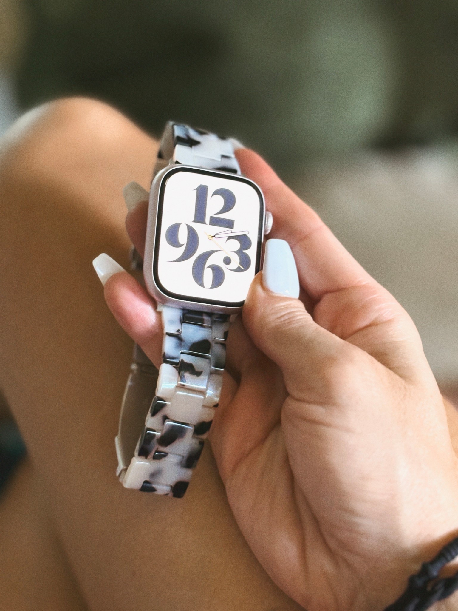 Give me tortoise shell everything ✨

Apple Watch Band | Watch Band | Women’s Jewelry | Tortoise Shell 

#LTKStyleTip #LTKFindsUnder50 #LTKWorkwear