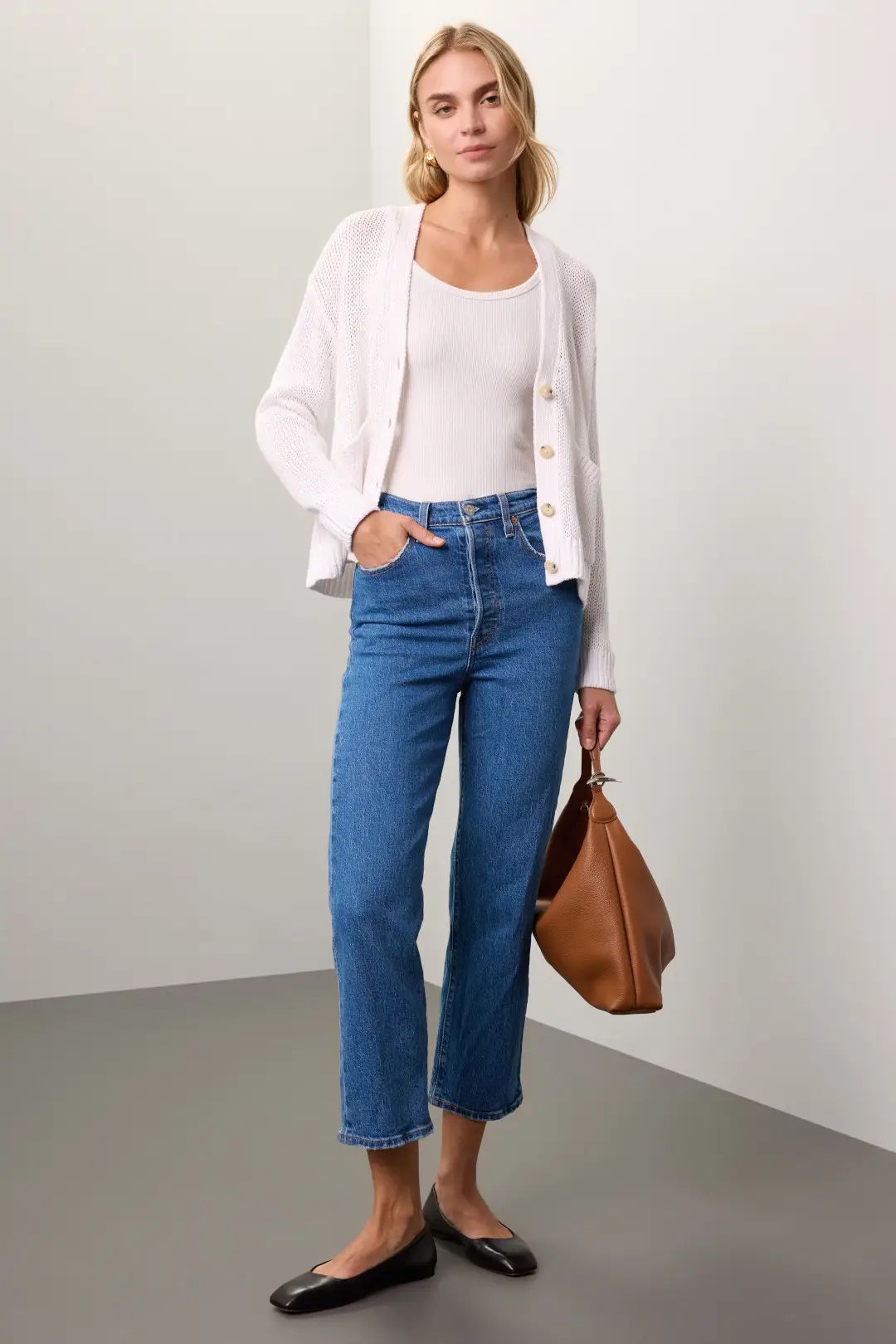 Ribcage Straight-Leg Jeans | Rent the Runway