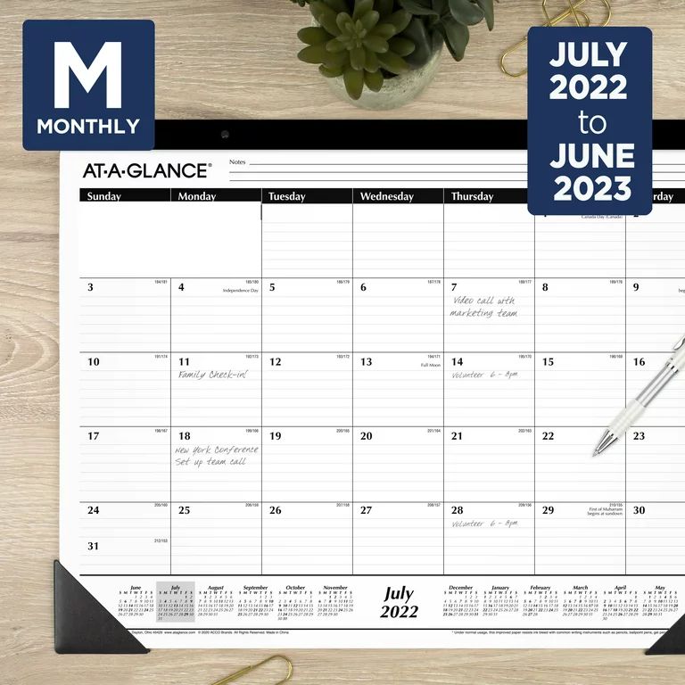 AT-A-GLANCE 2022-2023 Monthly Desk Pad, 21 3/4" x 17", White (AY24BW0023) | Walmart (US)