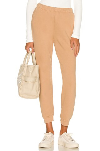 MONROW Heavy Fleece Jogger in Latte from Revolve.com | Revolve Clothing (Global)