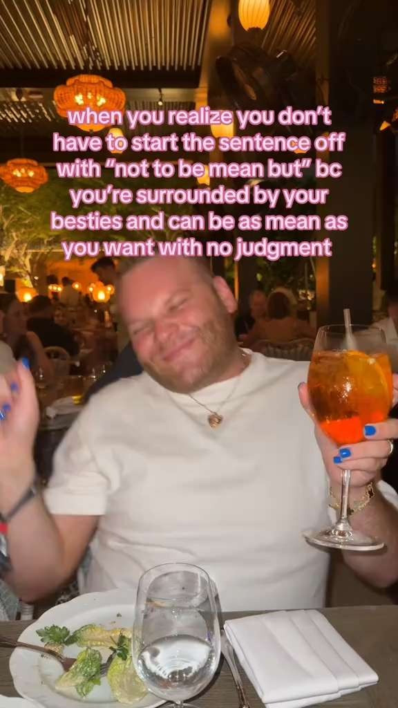 I love these ppl  

 #LTKStyleTip #LTKTravel