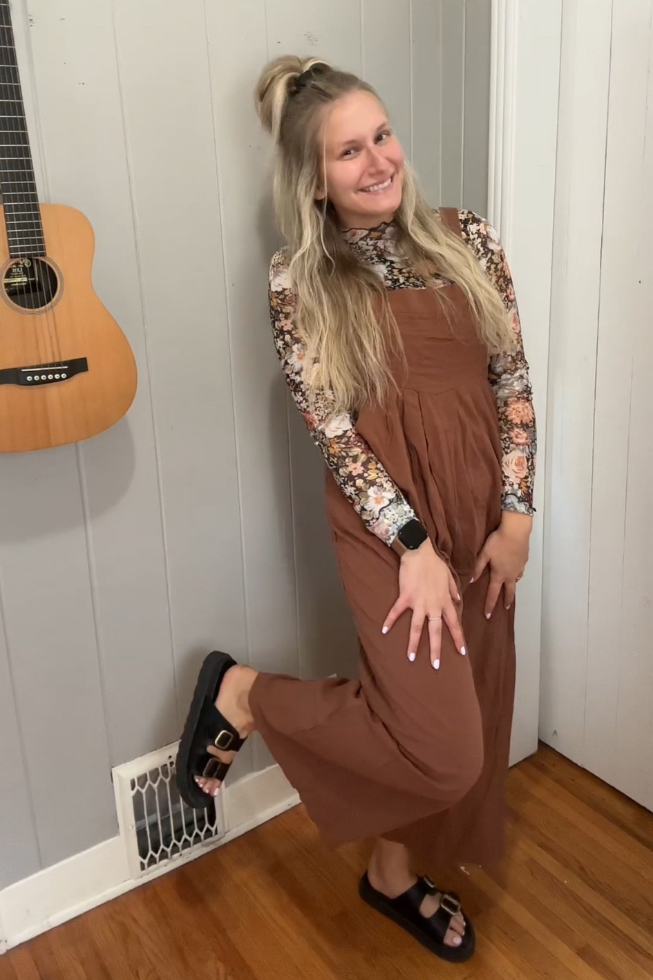 Comfy fall teacher outfit - I am wearing a M in the shirt and jumpsuit!

#LTKBacktoSchool #LTKFallSale #LTKFindsUnder50