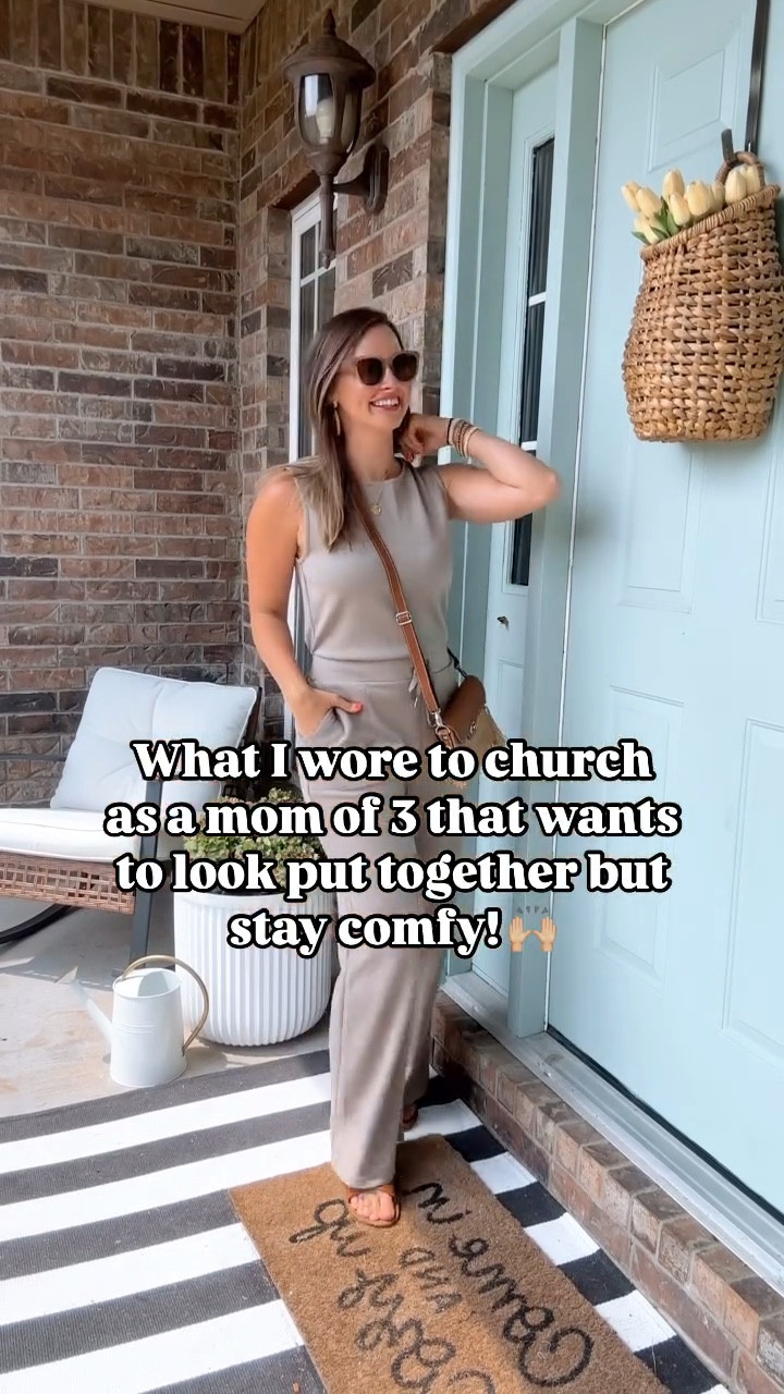 The comfiest Amazon jumpsuit for the win! Wearing size m. This is the comfiest, softest material & is a spanx look for less. Perfect for early fall outfits, teachers, moms etc. 🎉 Comfy & cute is my kinda outfit!! 

Hope you have a beautiful Sunday with your ppl!!! 🤍✨

#amazonfinds #churchoutfit #casualstyle #momstyle #momwithstyle #comfystyle #outfitideas #outfitinspo #casualwear #Itkfashion #jumpsuits

#LTKVideo #LTKWorkwear #LTKFindsUnder50