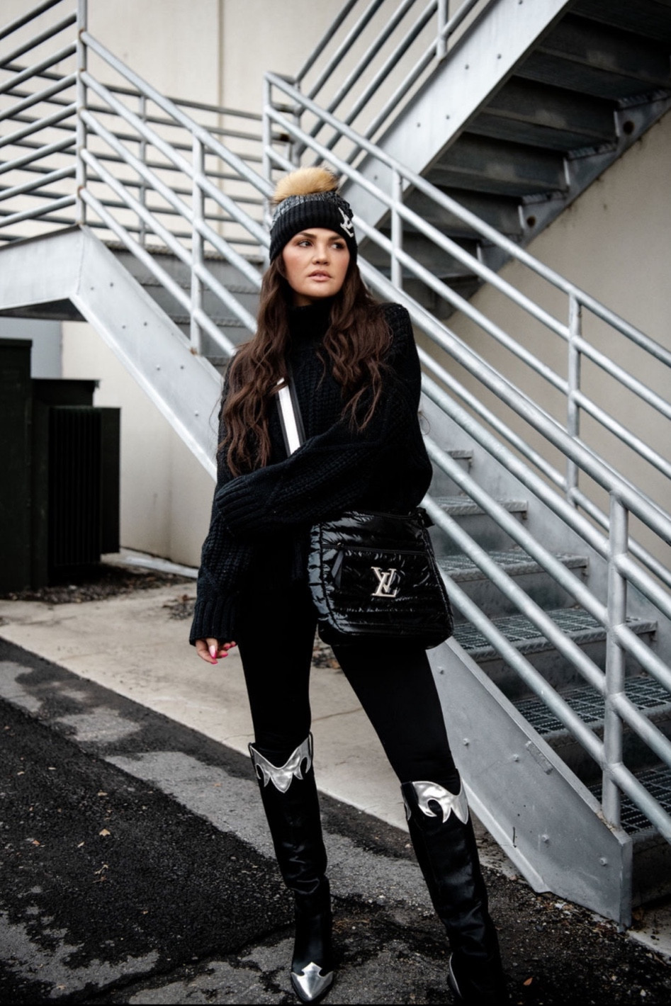 Black and Silver Winter Outfit 
Billini Cowgirl Boots 
(hat and bag linked on my ig bio under Fedor Amor) 



#LTKstyletip #LTKshoecrush