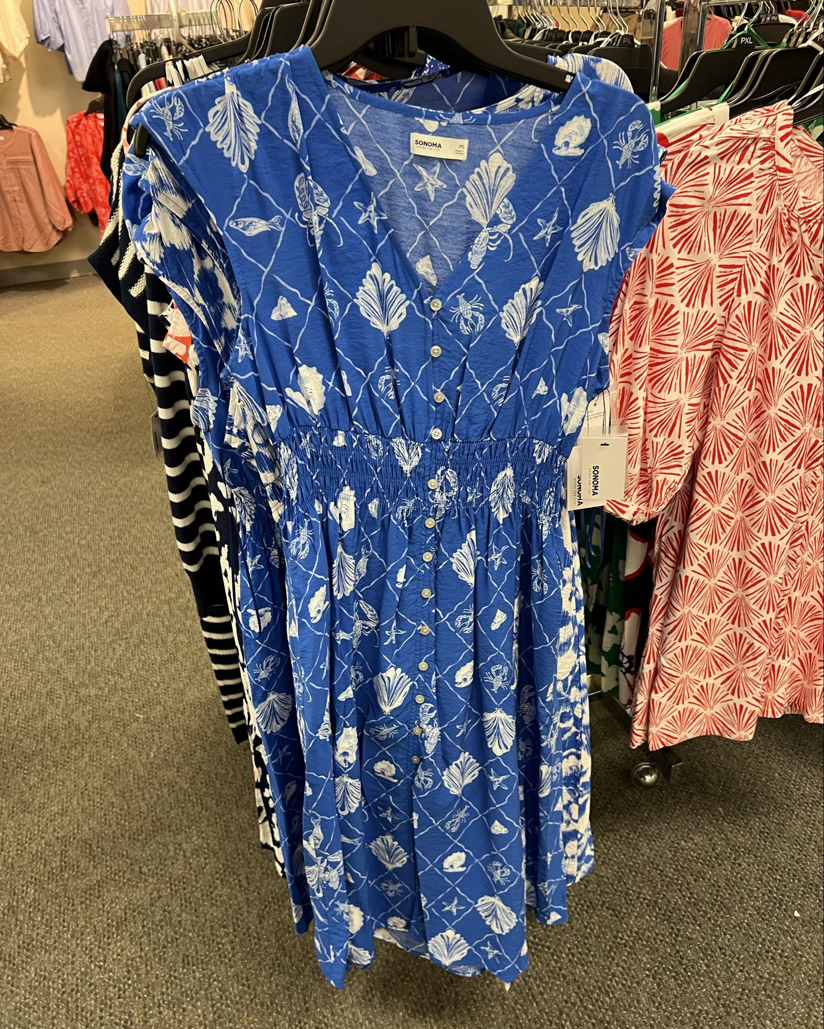 Smocked button front midi dress at Kohl’s, nice smooth fabric and lightweight. Several colors, click through to see them all!

#LTKFindsUnder50 #LTKStyleTip #LTKFindsUnder100