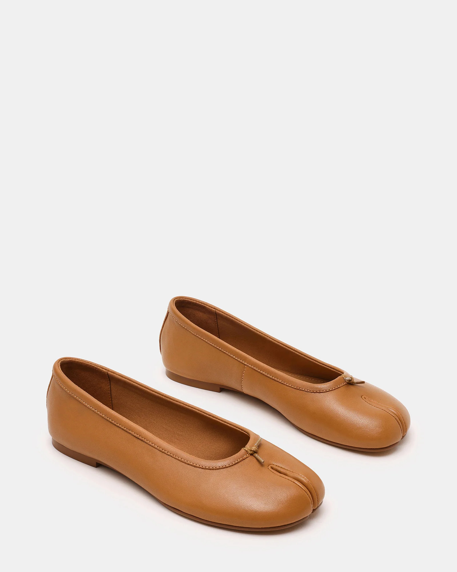 CALICO Tan Leather Split Toe Tabi Women's Ballet Flat | Steve Madden (US)