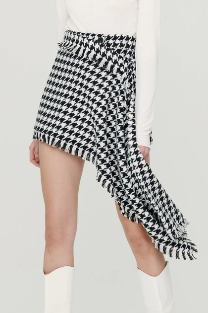 Bela Two-way Houndstooth Shorts | Storets (Global)