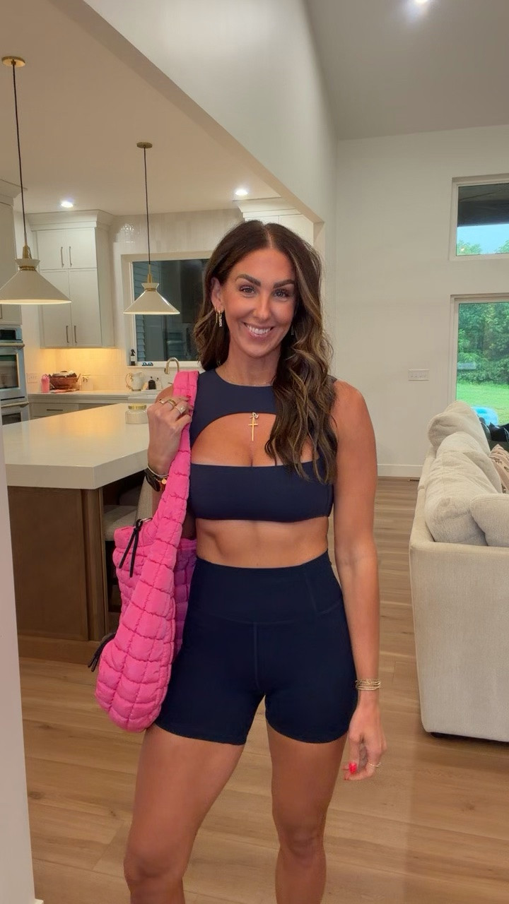 FP MOVEMENT HAUL! 

#FPMovementPartner @fpmovement

#LTKfitnessgoals #LTKootd #LTKActive