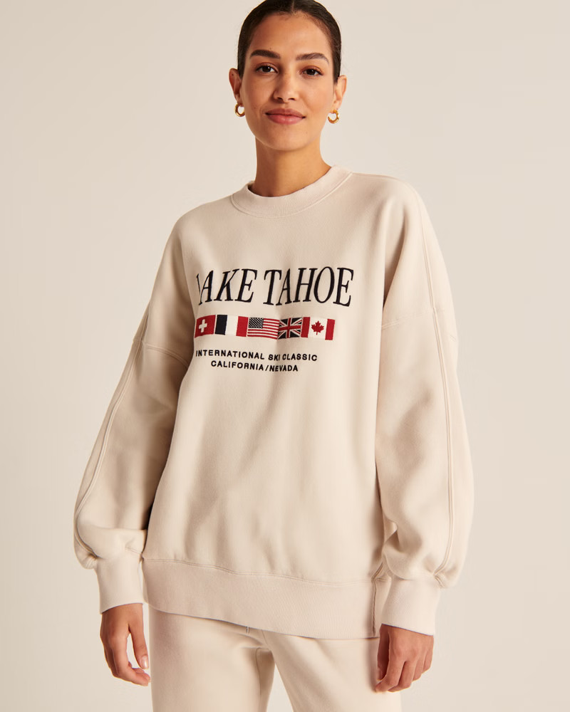 Women's Oversized Ski Patch Sunday Crew | Women's Tops | Abercrombie.com | Abercrombie & Fitch (US)