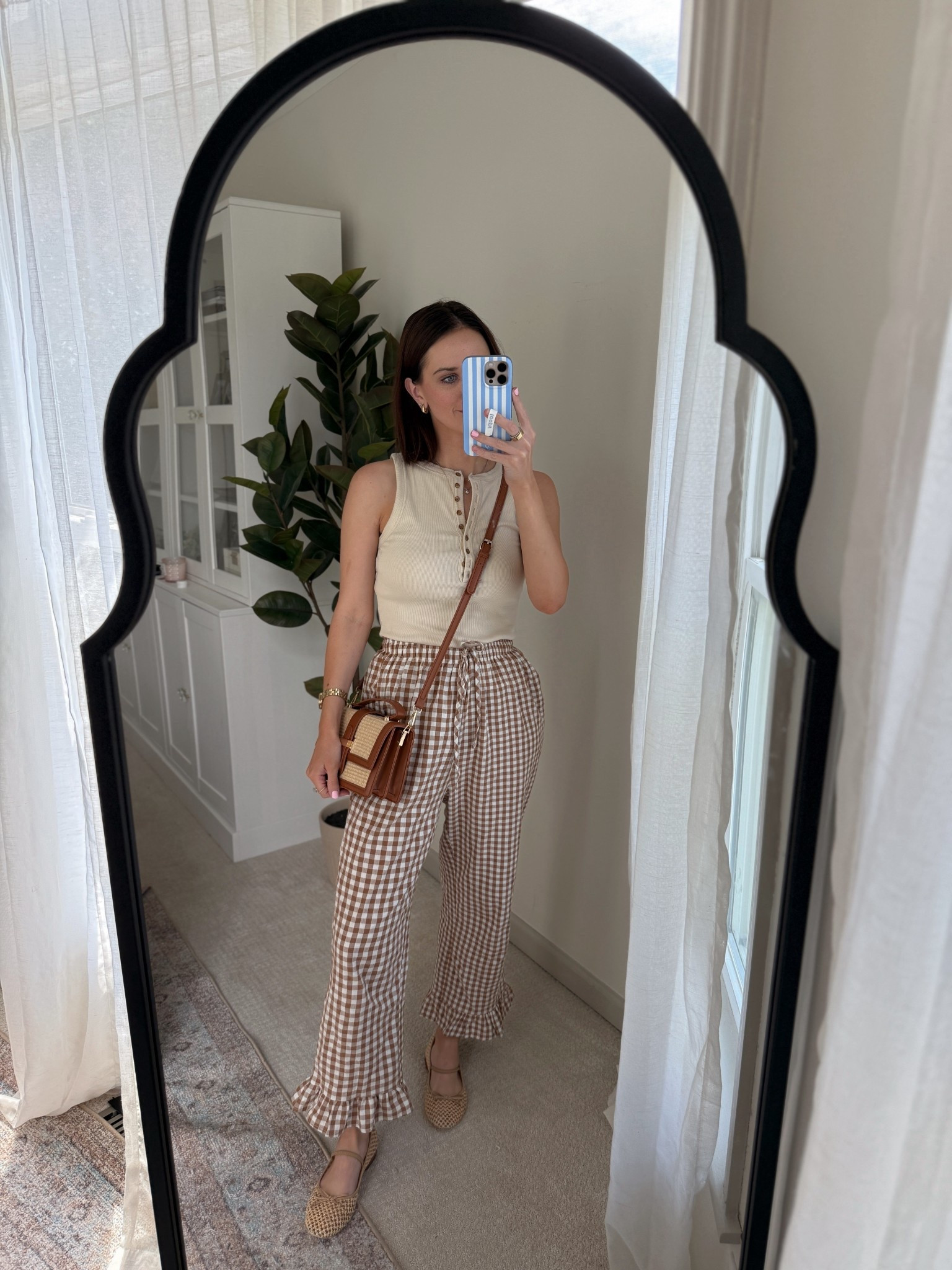 Wearing m in plaid set (I’m 5’7 and go between small and medium - could have done a small)

Nursing friendly // fall outfit // mom outfit // mom style 

#LTKSeasonal #LTKFindsUnder100 #LTKStyleTip