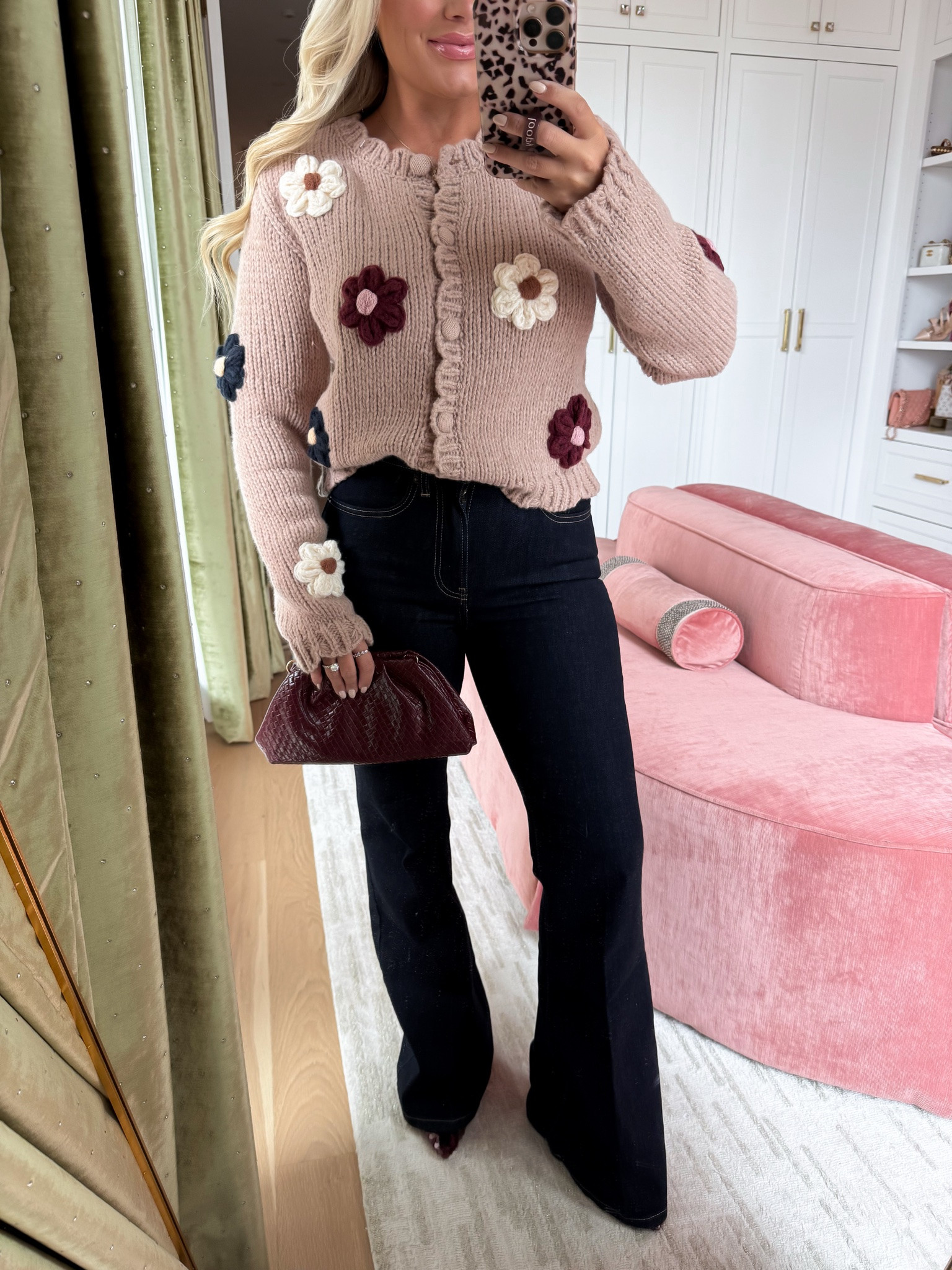 The details on this sweater! 😍 

 #LTKgrwm #LTKootd #LTKdayinmylife