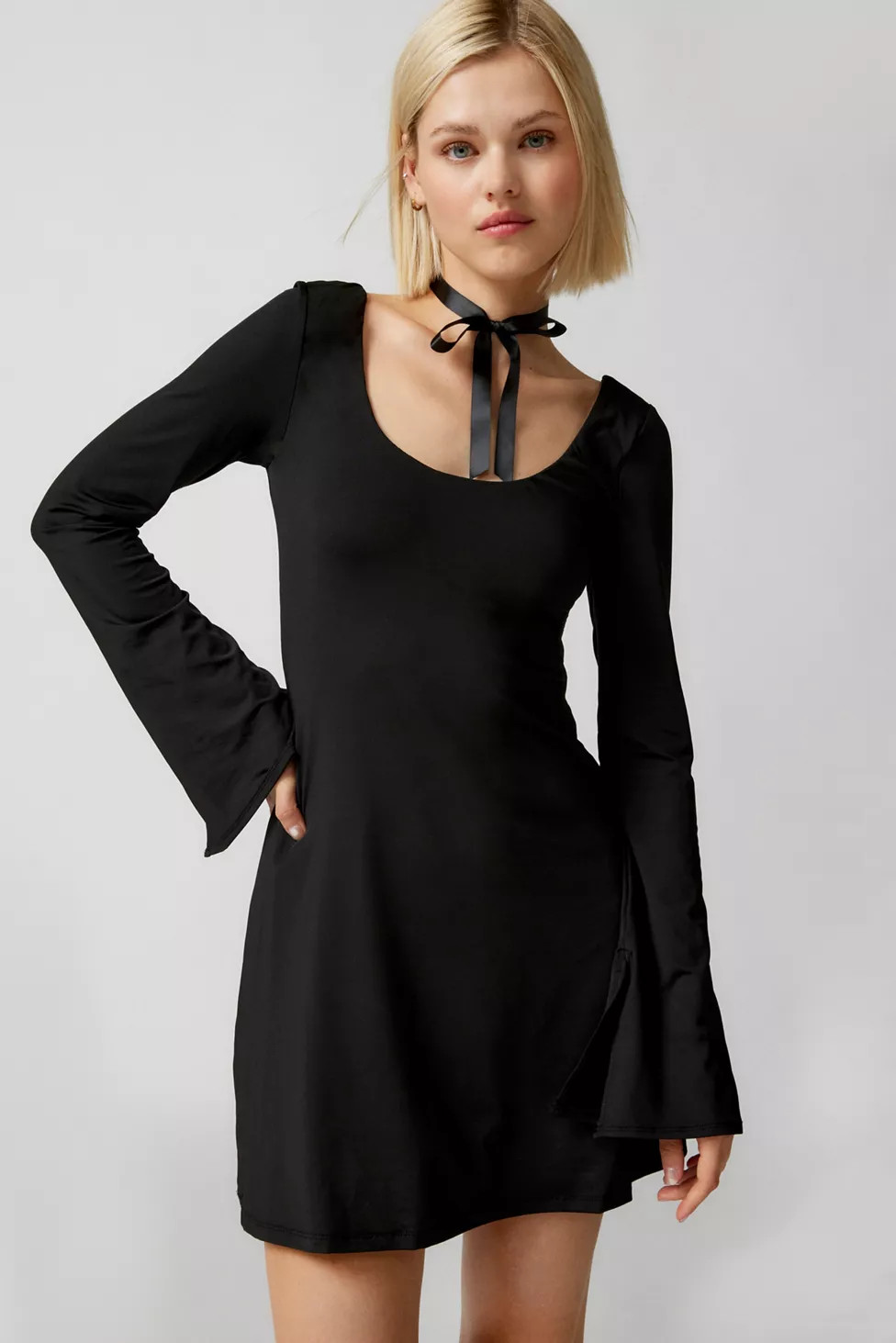 Kiss The Sky Long Sleeve Mini Dress | Urban Outfitters (US and RoW)